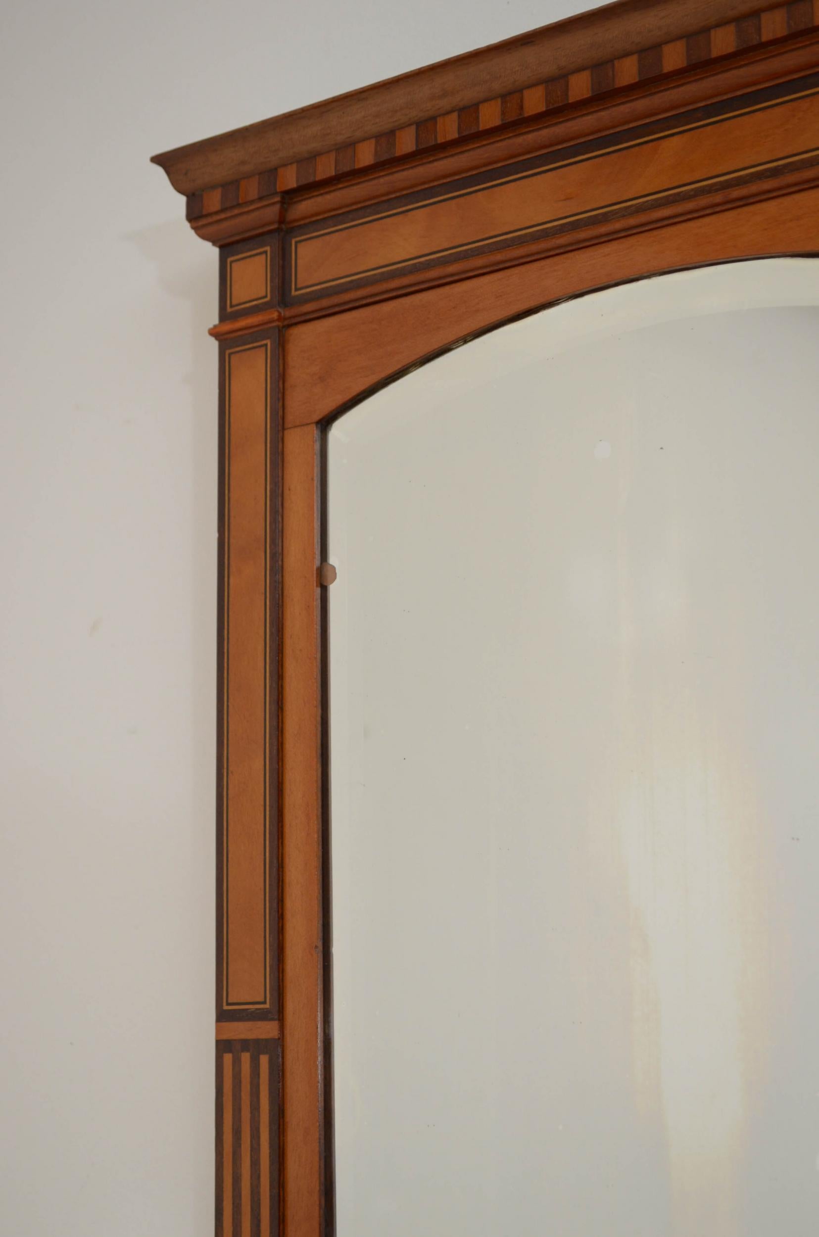 Pair of Late Victorian Wall Mirrors in Satinwood 6