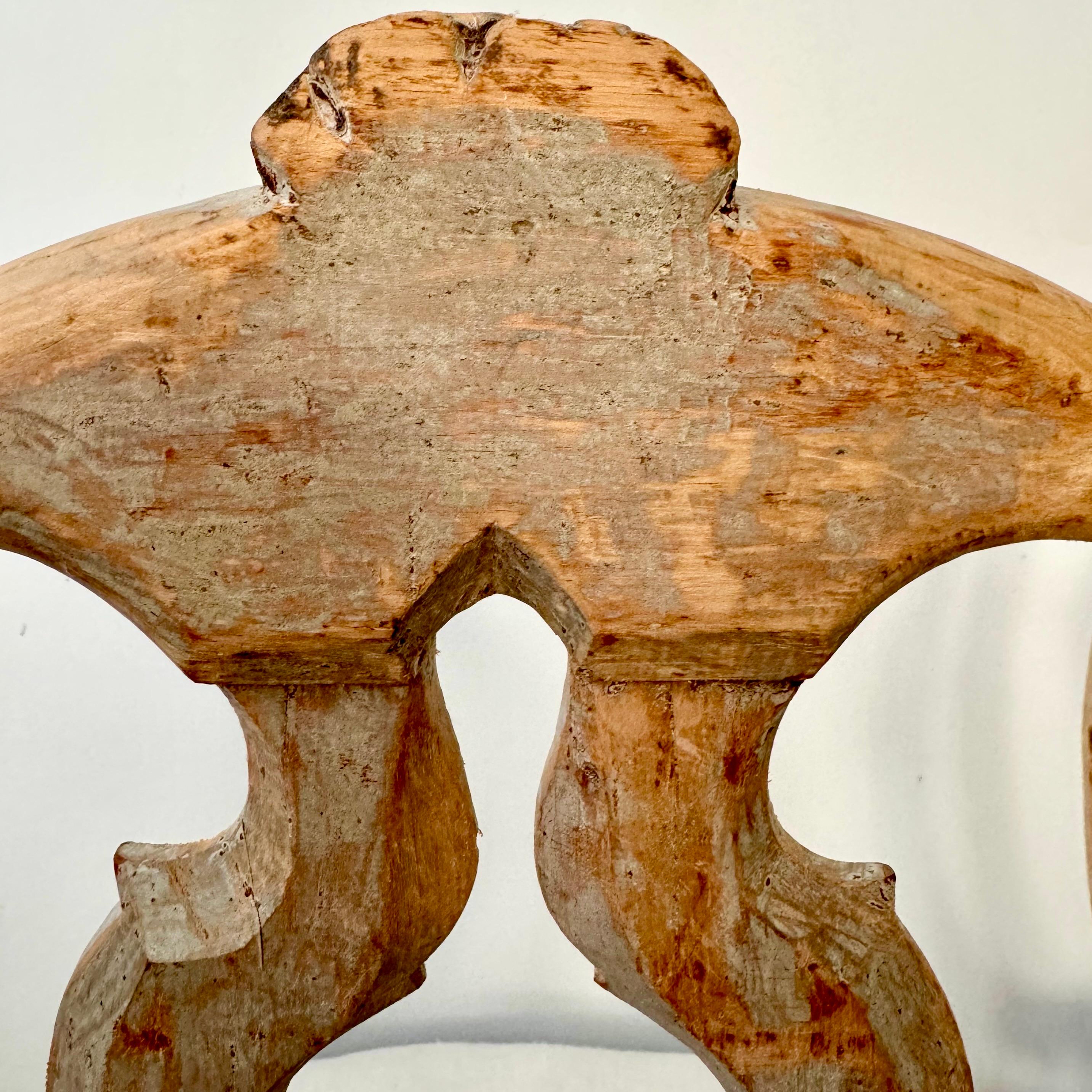Paire de chaises gustaviennes de la période suédoise de la fin du XVIIIe siècle 