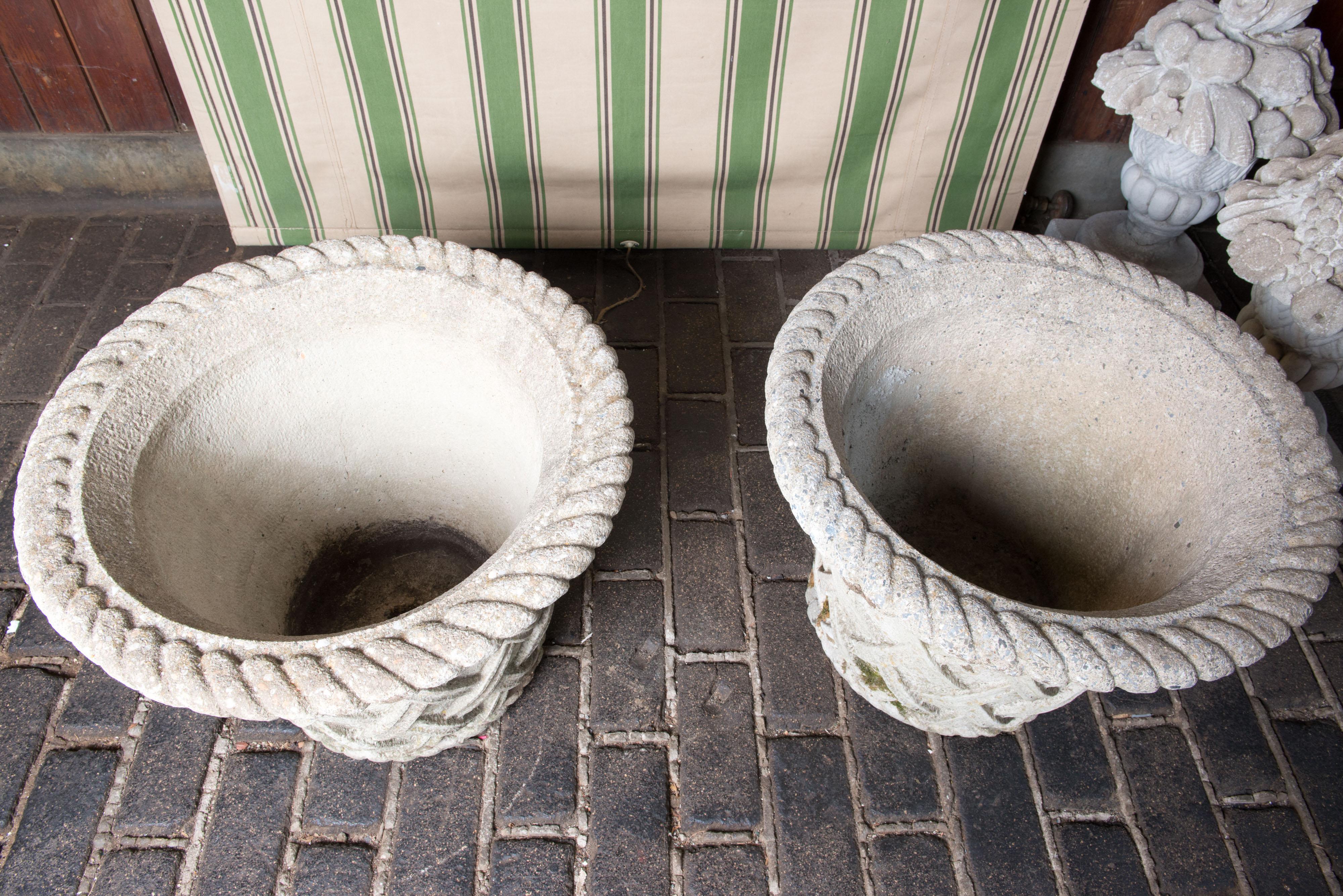 Pair of Lattice form Cast Stone Planters In Good Condition In Stamford, CT
