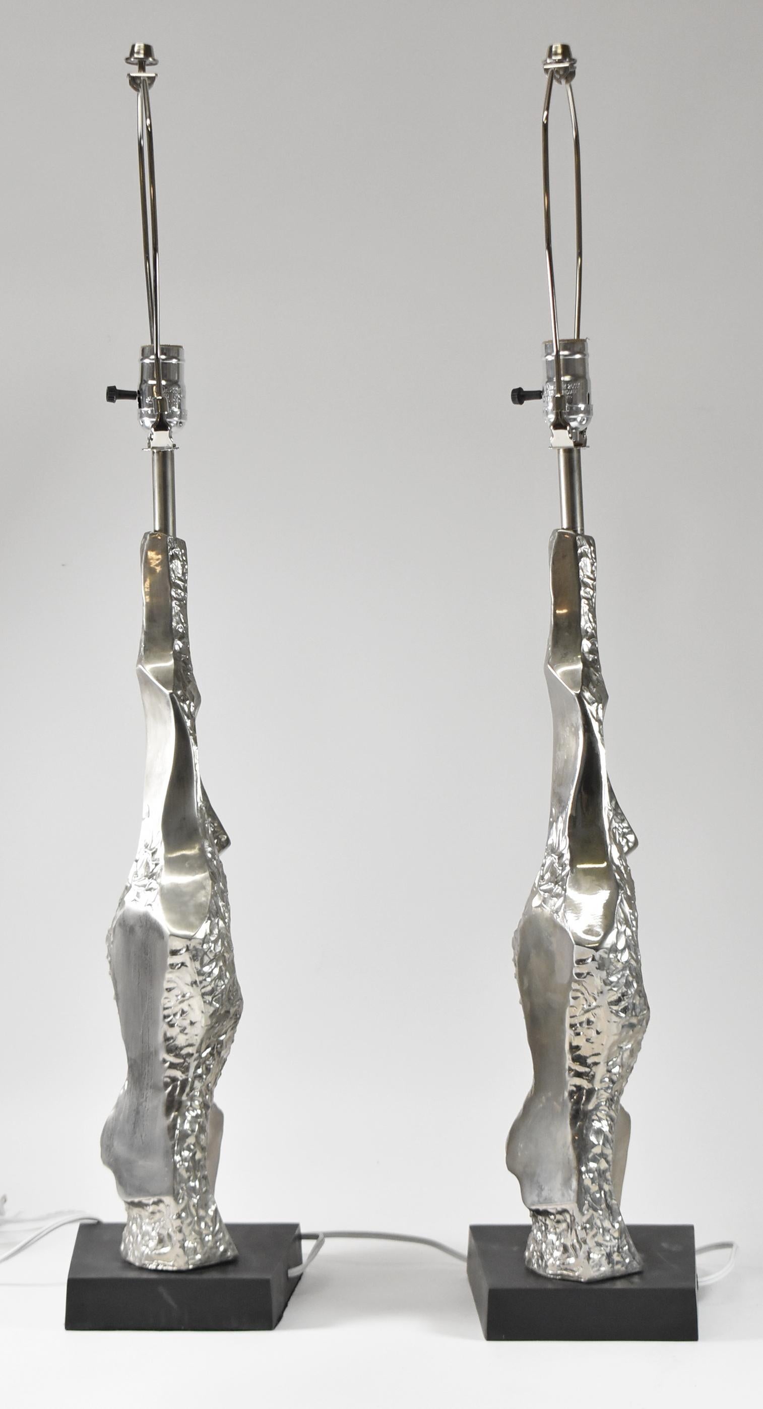 Pair of Laurel Chrome Vintage Table Lamps Brutalist Abstract by Richard Barr In Good Condition In Toledo, OH