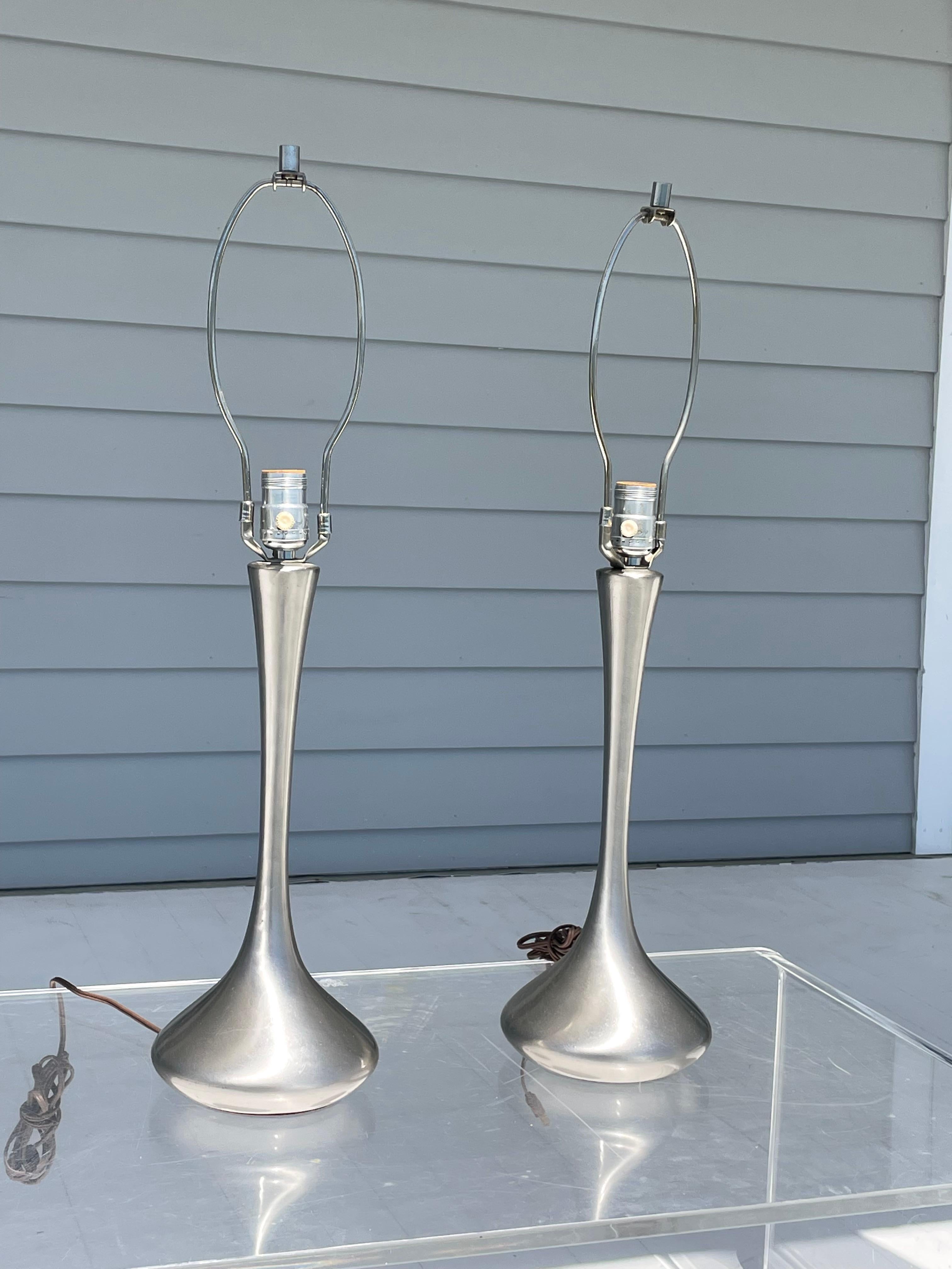 Pair of teardrop/ tulip table lamps designed in the 1960s/1970s by Laurel Co. and in the shape of Hershey kisses. Space age design but simple and classic .No markings and no shades