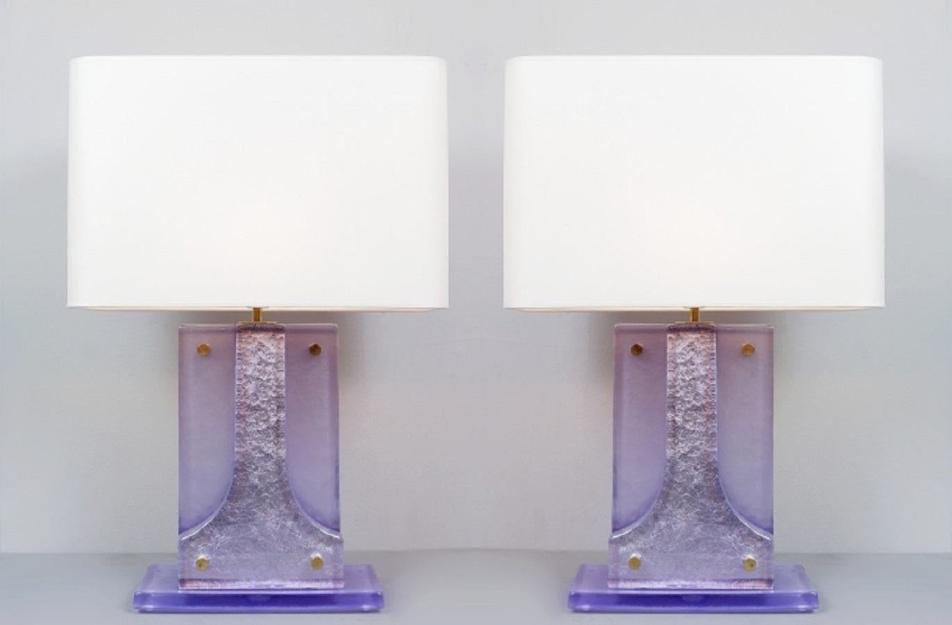 Italian Pair of Lavender Murano Glass Table Lamps For Sale