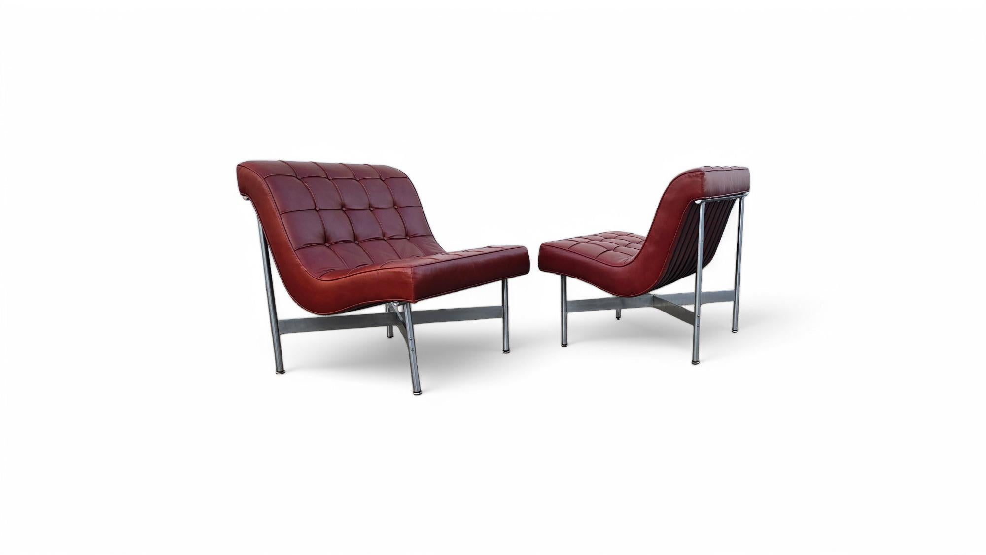Pair of Laverne Leather Lounge Chairs For Sale 3
