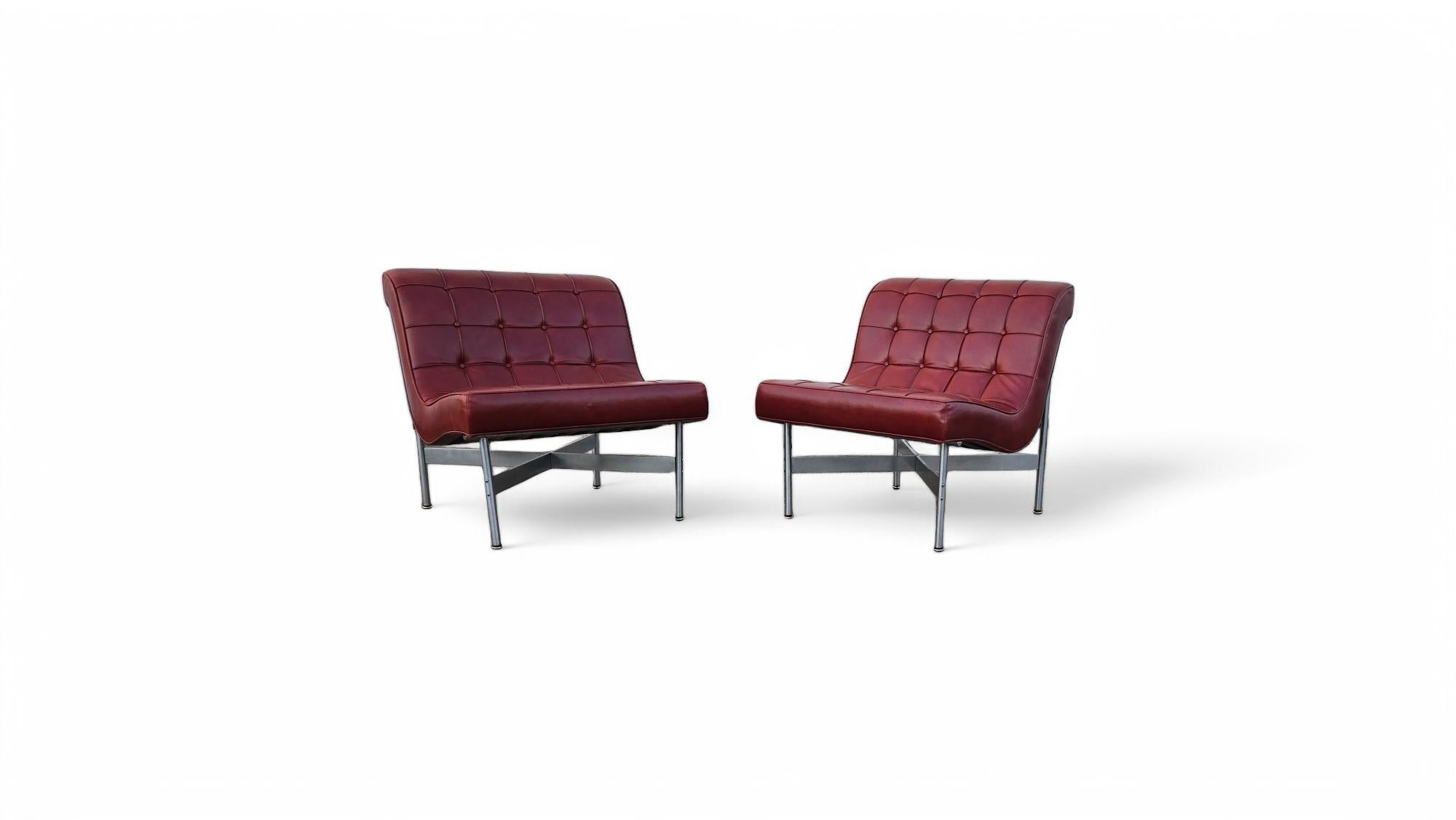 Pair of Laverne Leather Lounge Chairs For Sale 1