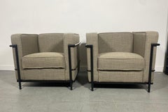 Pair of LC 2 Le Corbusier Style Armchairs Contemporary Black Frames