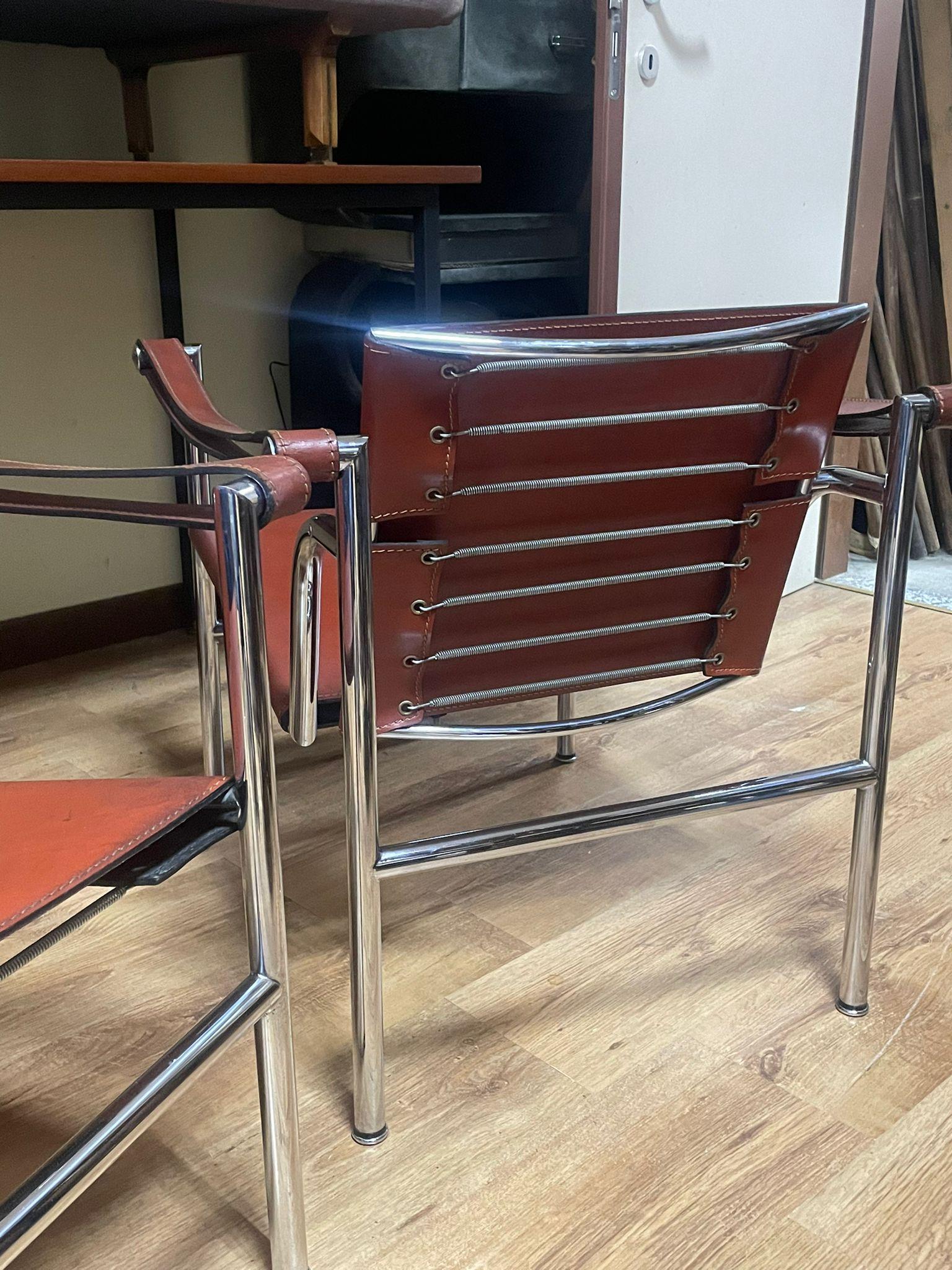 Pair of LC1 Armchairs by Le Corbusier for Cassina, Italy, 1970s In Good Condition In SAN PIETRO MOSEZZO, NO