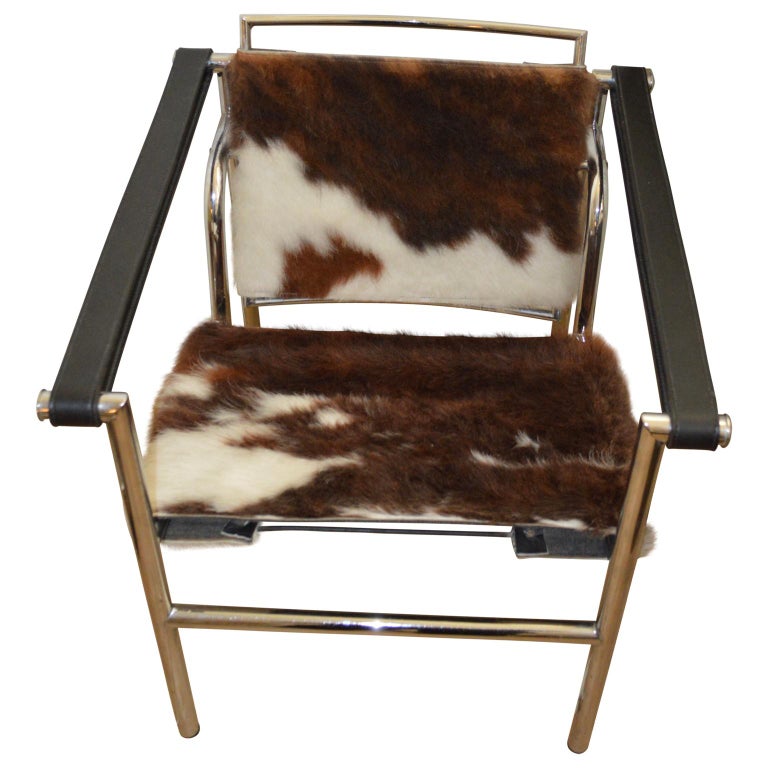 Pair Of Lc1 Sling Chairs In Pony Skin For Sale At 1stdibs