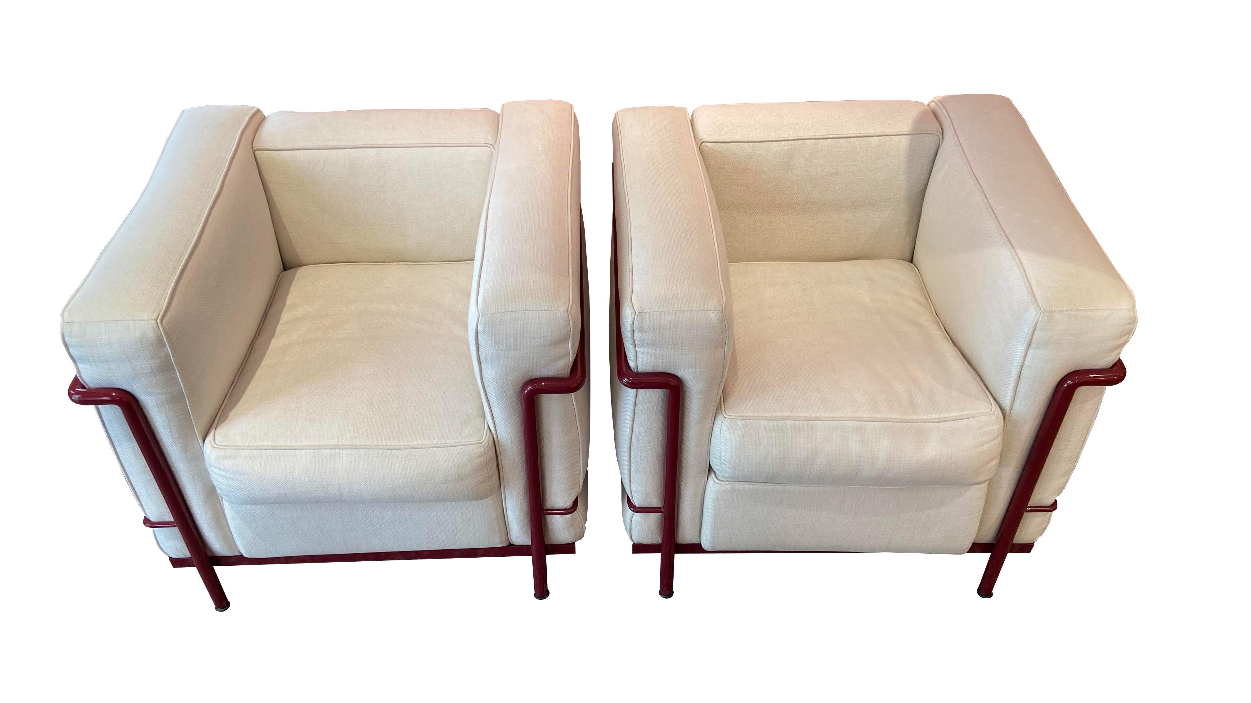 Bauhaus Pair of LC2 armchairs designed by Le Corbusier for Cassina, Circa 1970
