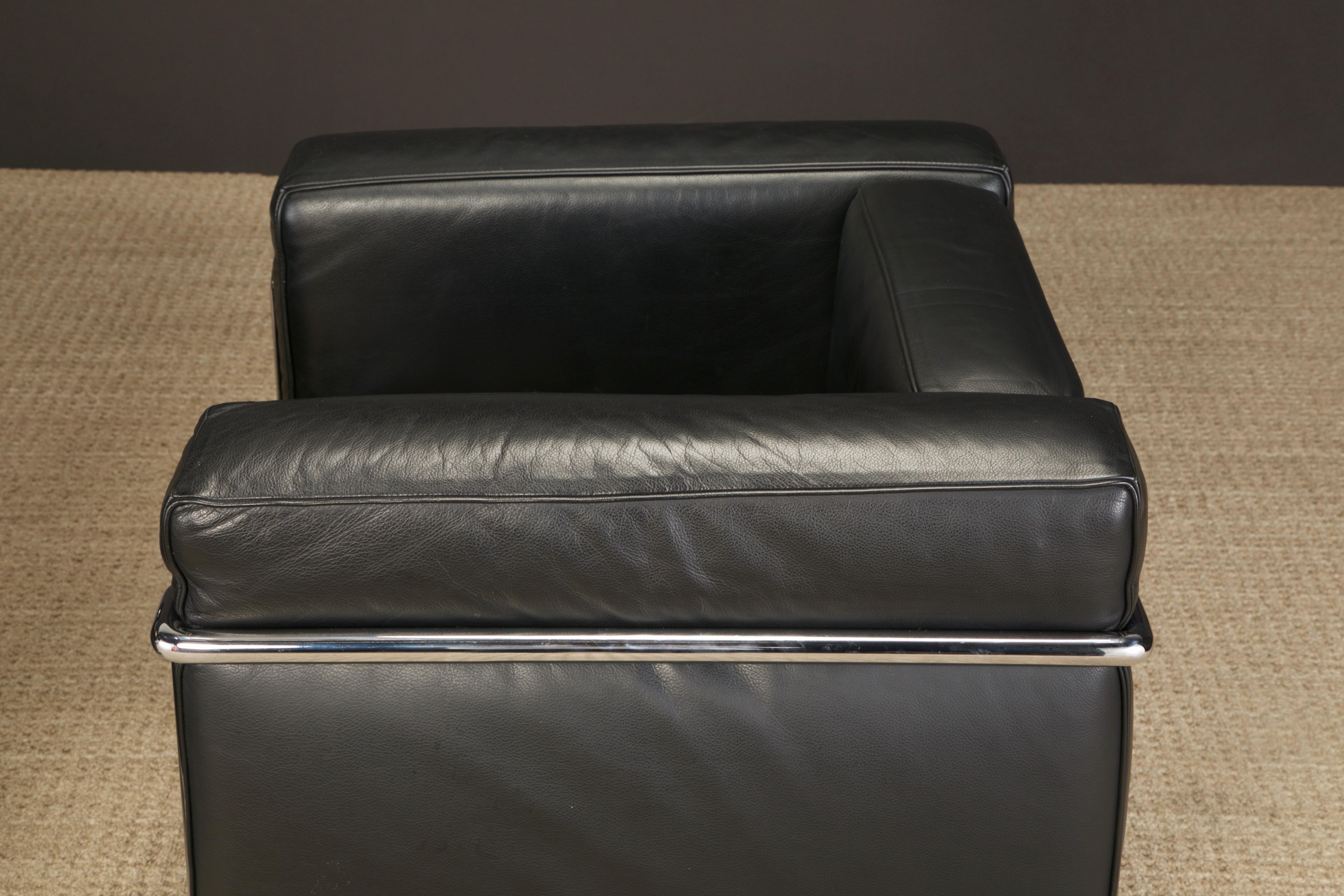 Pair of 'Lc2' Black Leather Club Chairs by Le Corbusier for Cassina, Signed 6