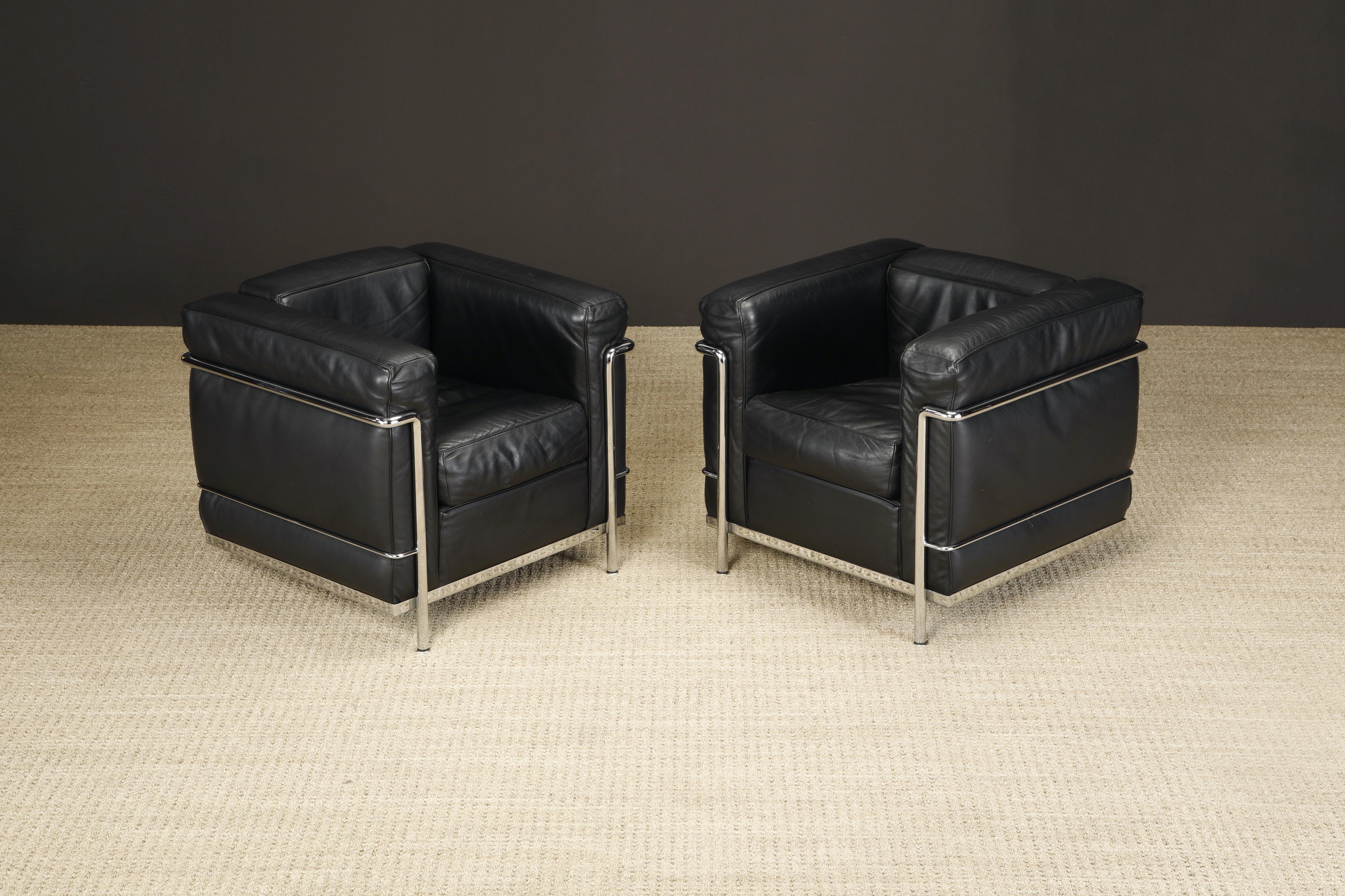 Bauhaus Pair of 'LC2' Black Leather Club Chairs by Le Corbusier for Cassina, Signed