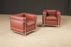Paar Leder-Clubsessel „LC2“ von Le Corbusier für Cassina, ca. 1970er Jahre, signiert