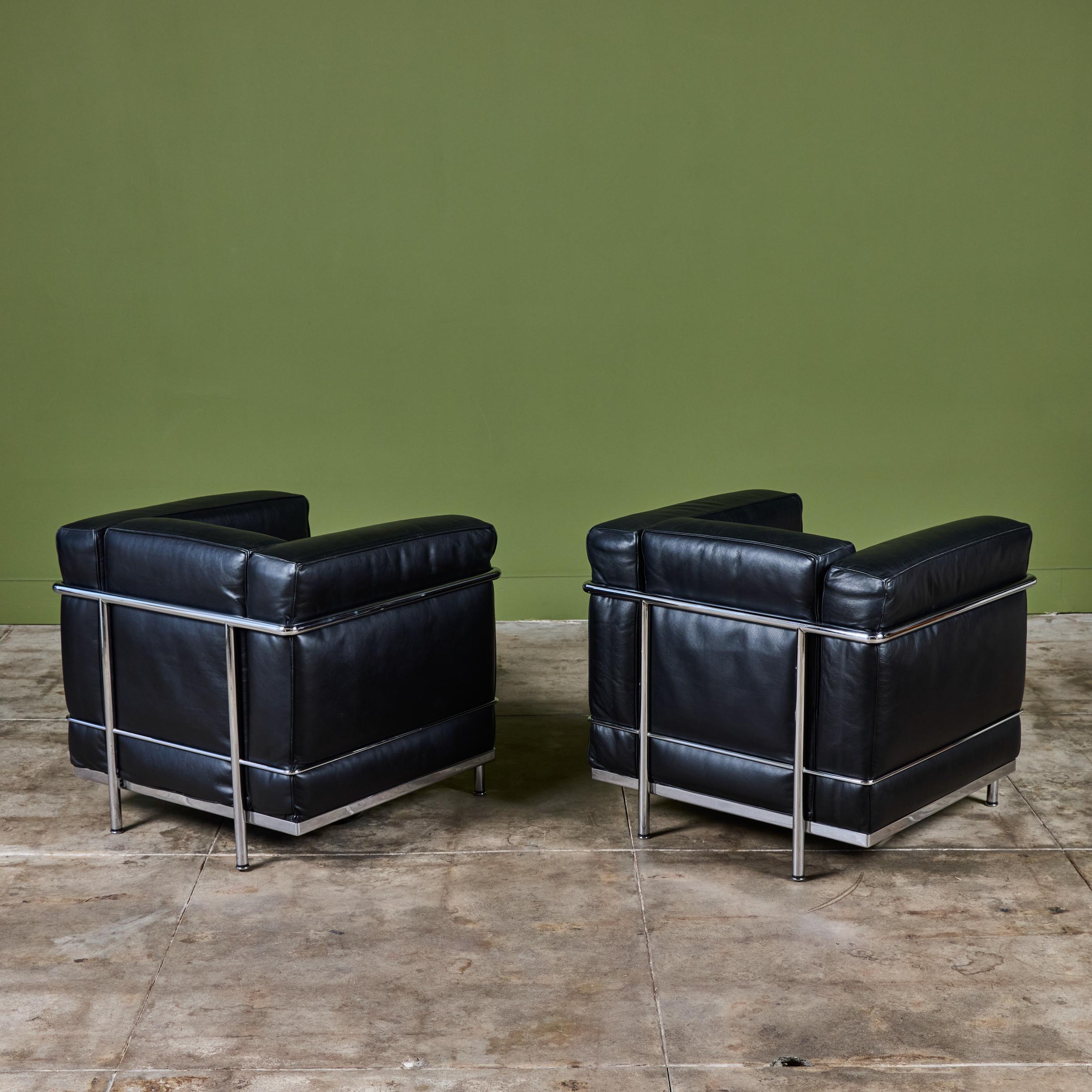 Post-Modern Pair of LC2 Lounge Chairs by Le Corbusier for Cassina For Sale