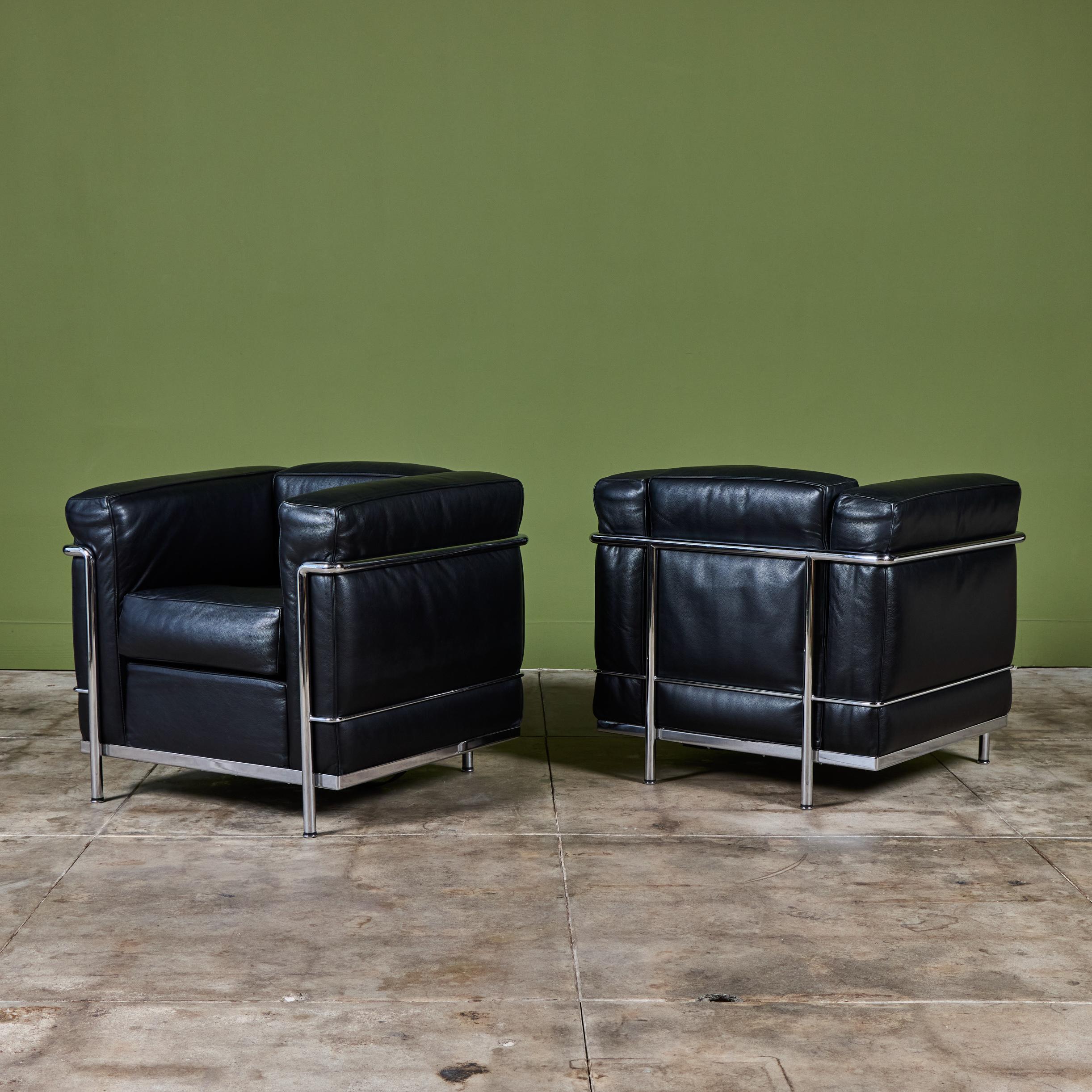 Italian Pair of LC2 Lounge Chairs by Le Corbusier for Cassina For Sale