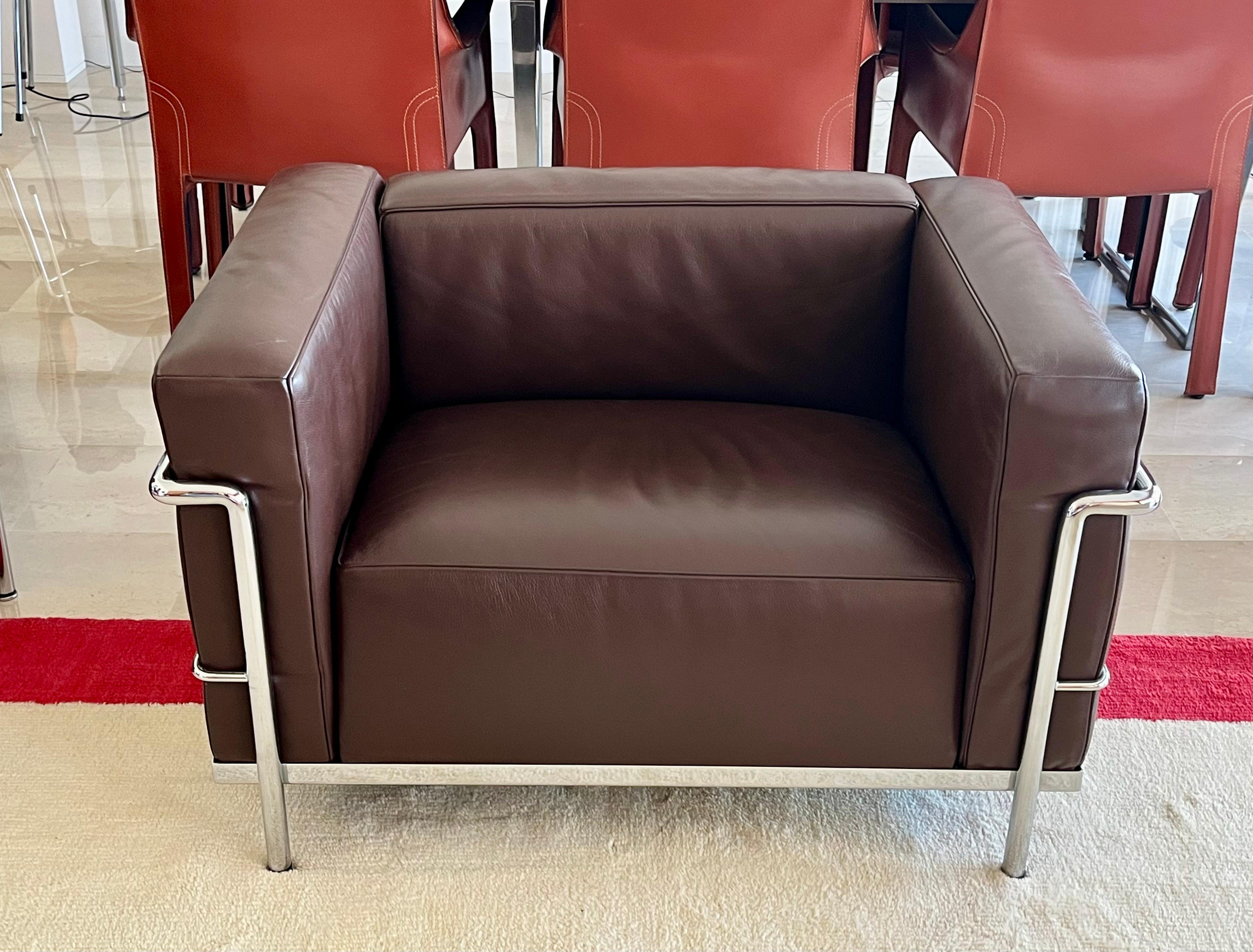 Paire de  Fauteuils LC3, Le Corbusier, Jeanneret & Perriand pour Cassina, années 1990 en vente 8
