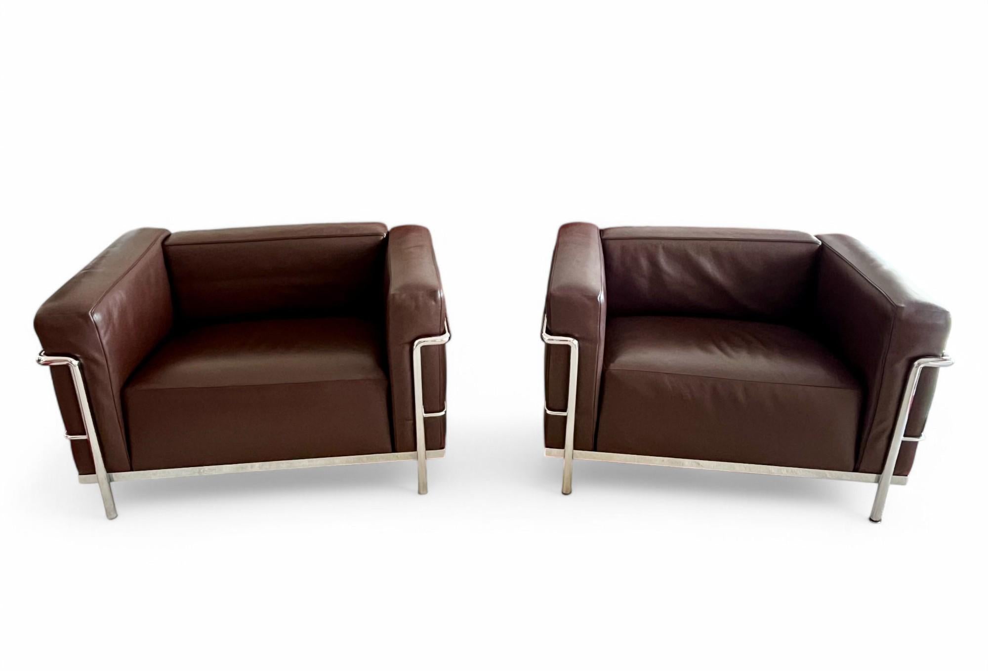 Paire de  Fauteuils LC3, Le Corbusier, Jeanneret & Perriand pour Cassina, années 1990 en vente 13