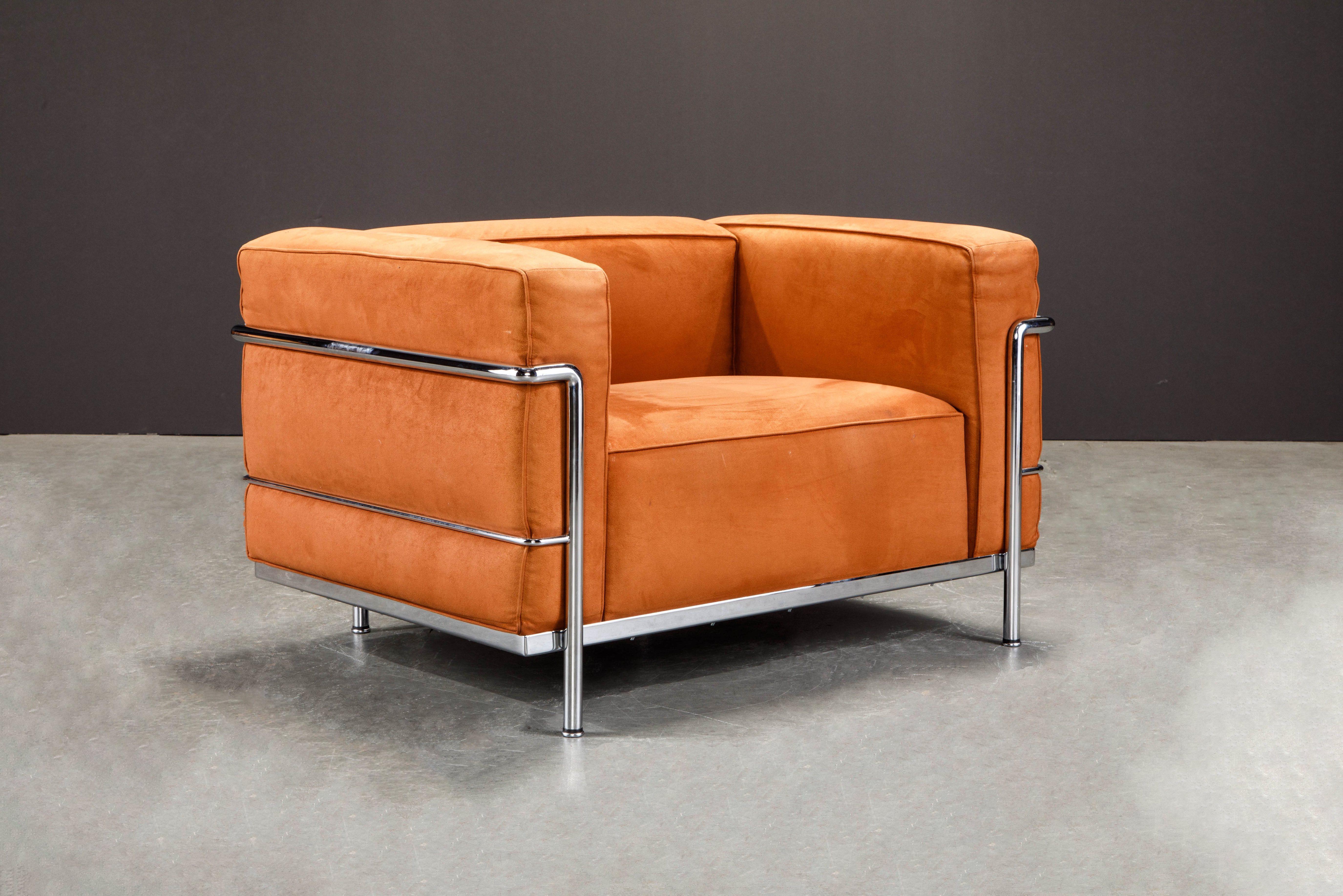 Pair of 'LC3' Lounge Chairs by Le Corbusier for Cassina, Signed In Good Condition In Los Angeles, CA