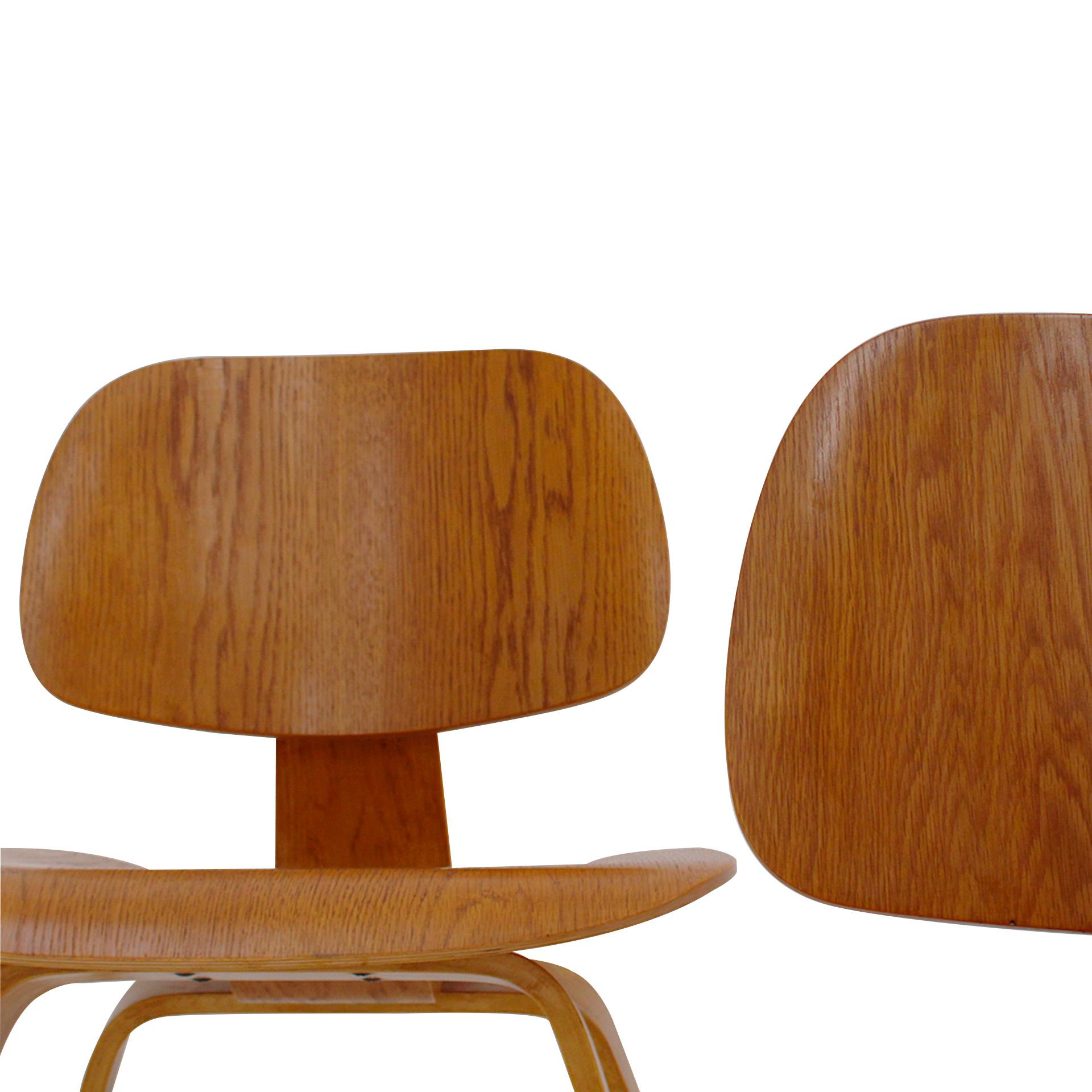 Pareja de sillas LCW de Charles and Ray Eames para Evans, década de 1940 en venta 1