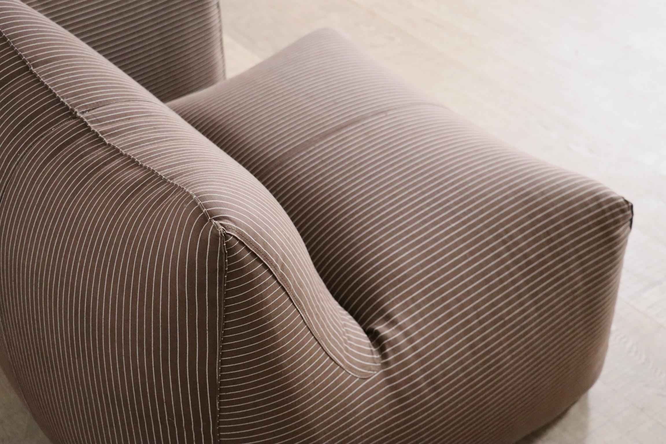 Velvet Pair Of Le Bambole Lounge Chairs By Mario Bellini For B&B Italia, 1970s