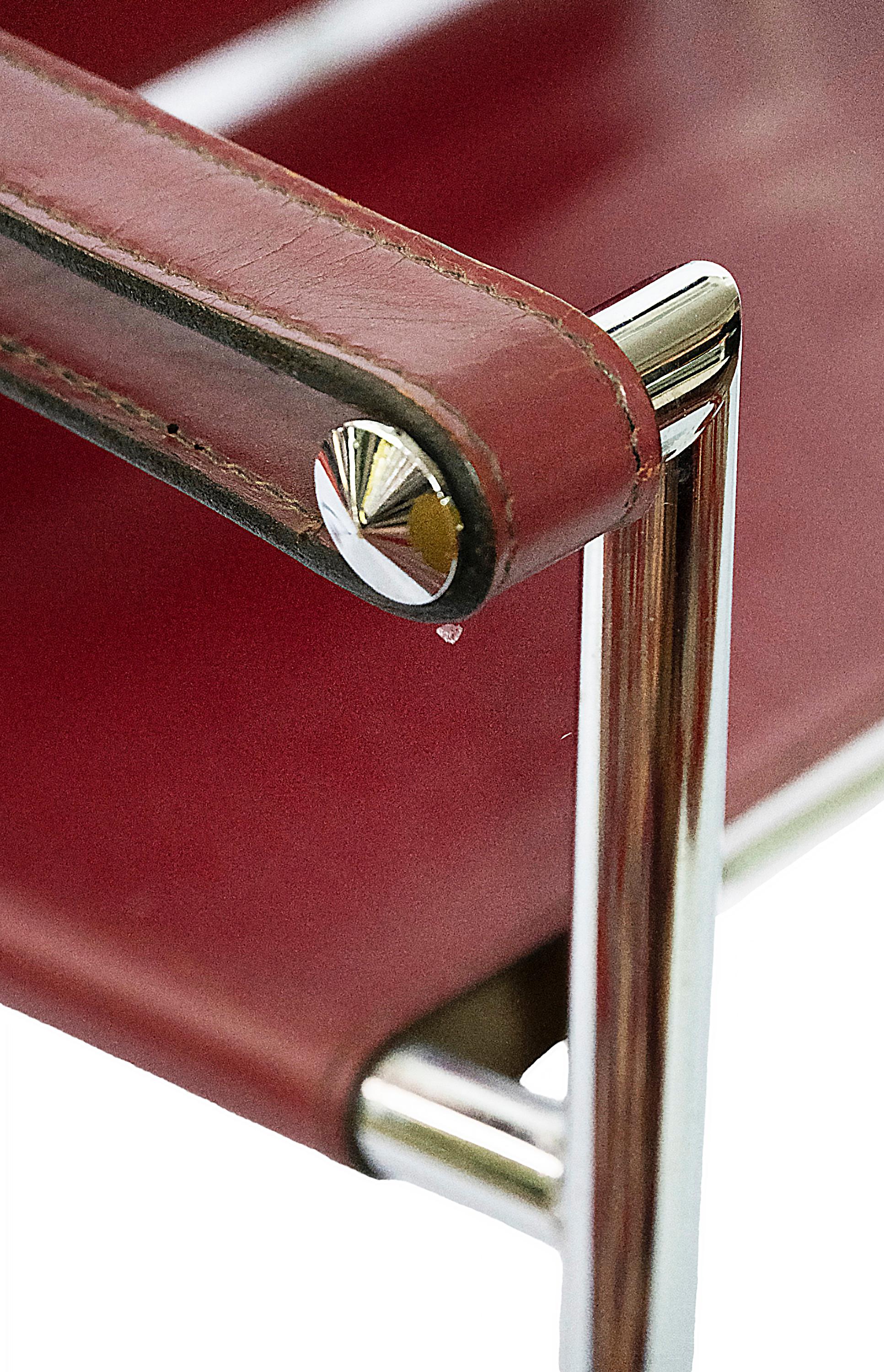 Paire de fauteuils design Le Corbusier LC1 étiqueté Cassina en vente 1