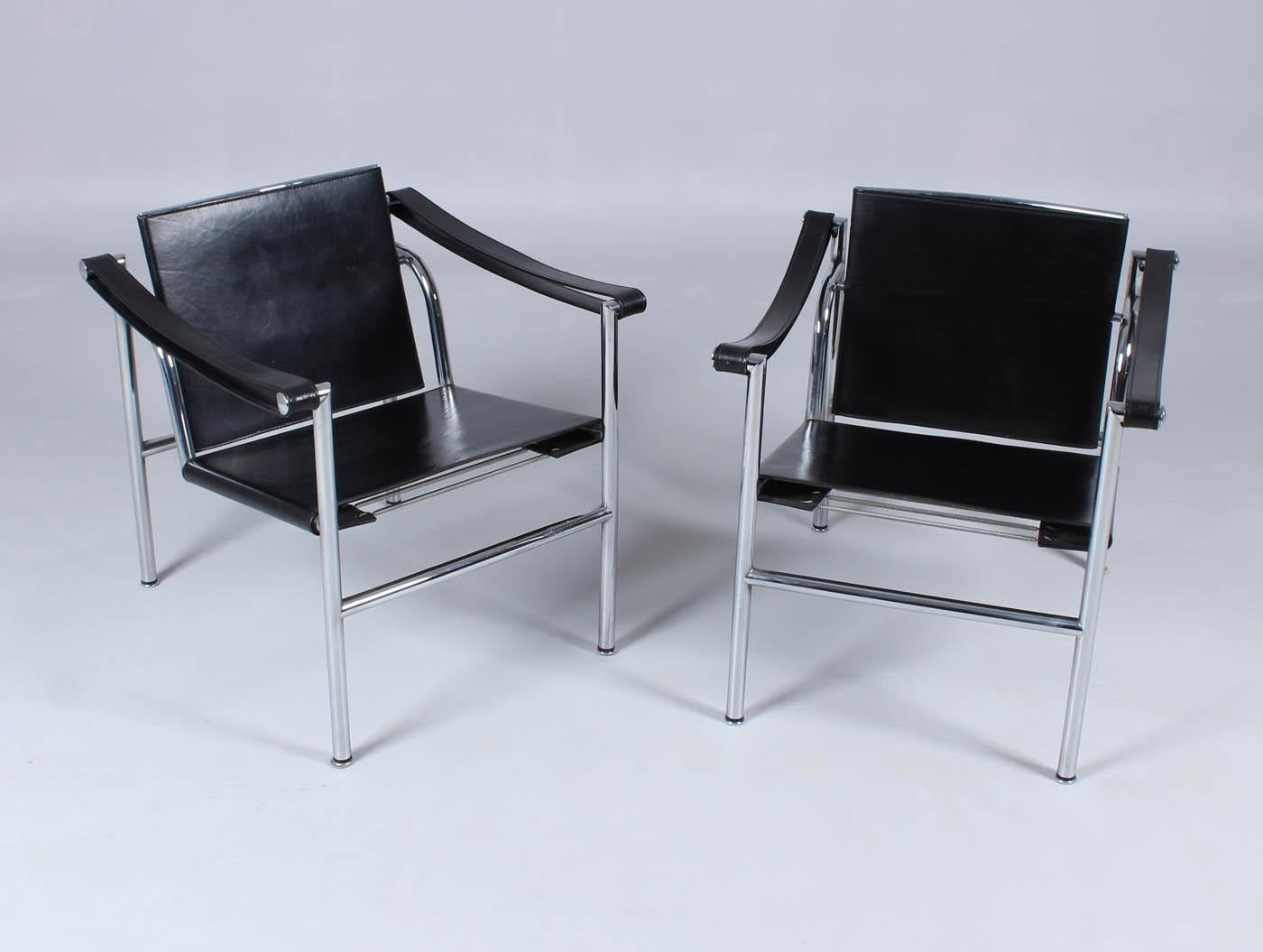 Pair of Le Corbusier LC1 Chairs, Cassina, Mailand 1982, with Original Papers 4