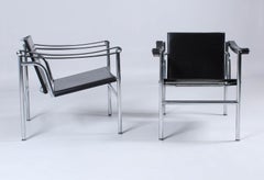 Pair of Le Corbusier LC1 Chairs, Cassina, Mailand 1982, with Original Papers
