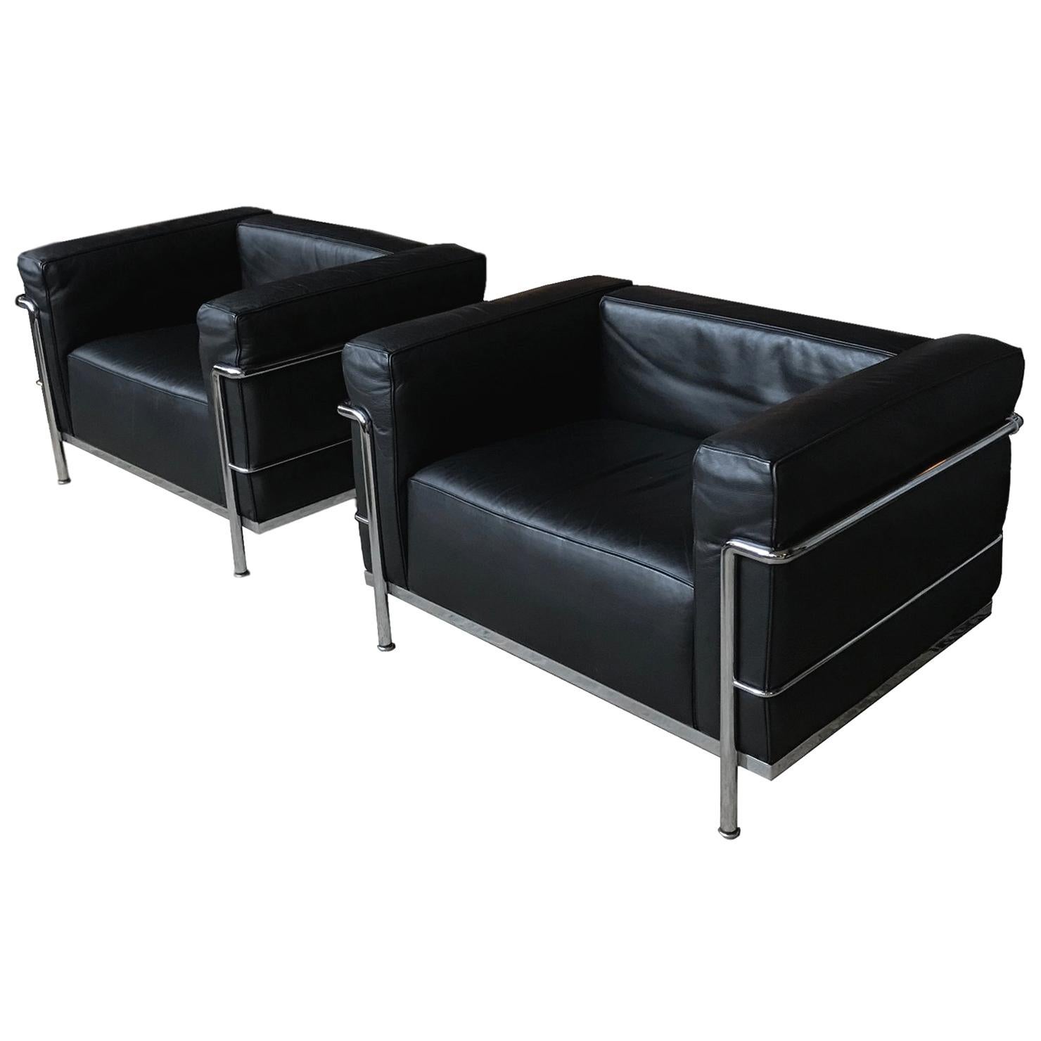 Pair of Le Corbusier LC3 Black Leather Club Chairs by Cassina