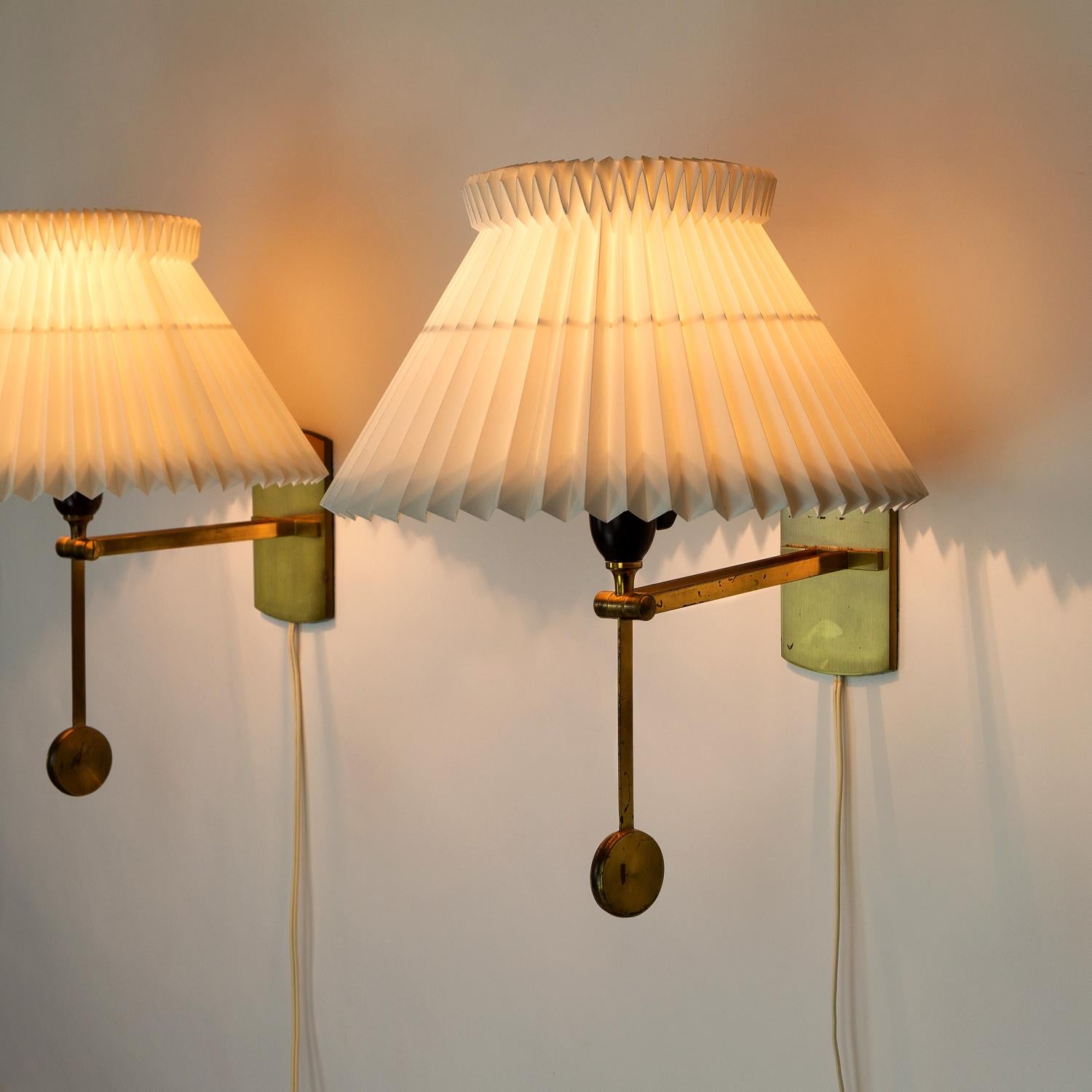 Mid-20th Century Pair of Le Klint Model 340 Brass Wall or Table Lights, Denmark, 1960s