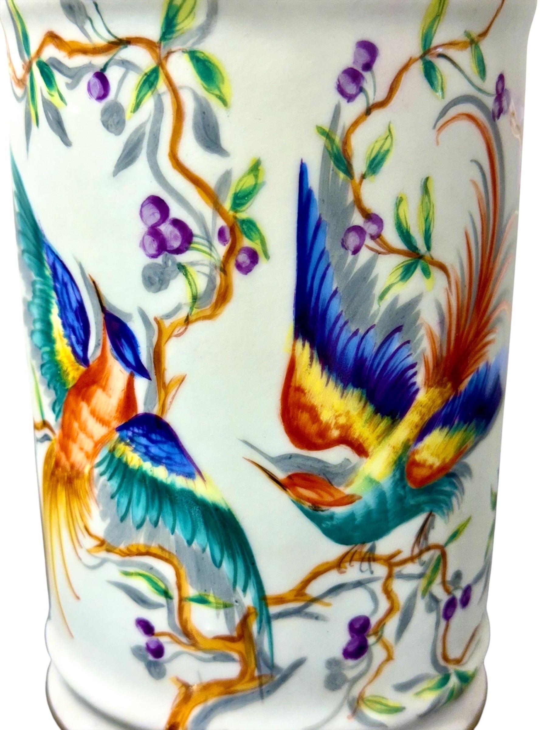 Paire de pots d'apothicaire Le Tallec Paris, oiseaux peints à la main et dorés en vente 3