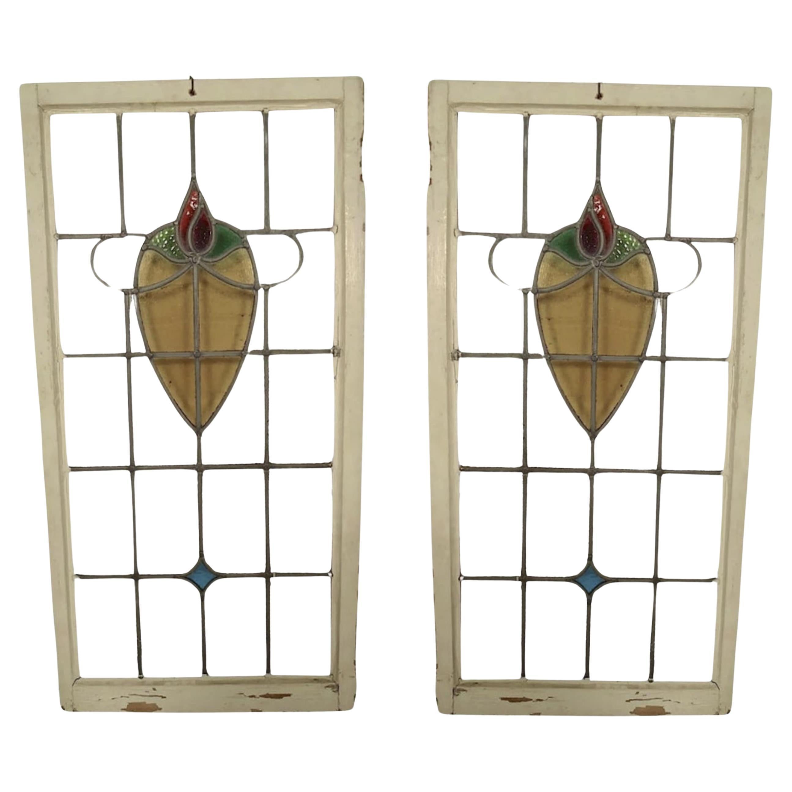 Paire de fenêtres en verre plombé 22" x 43"