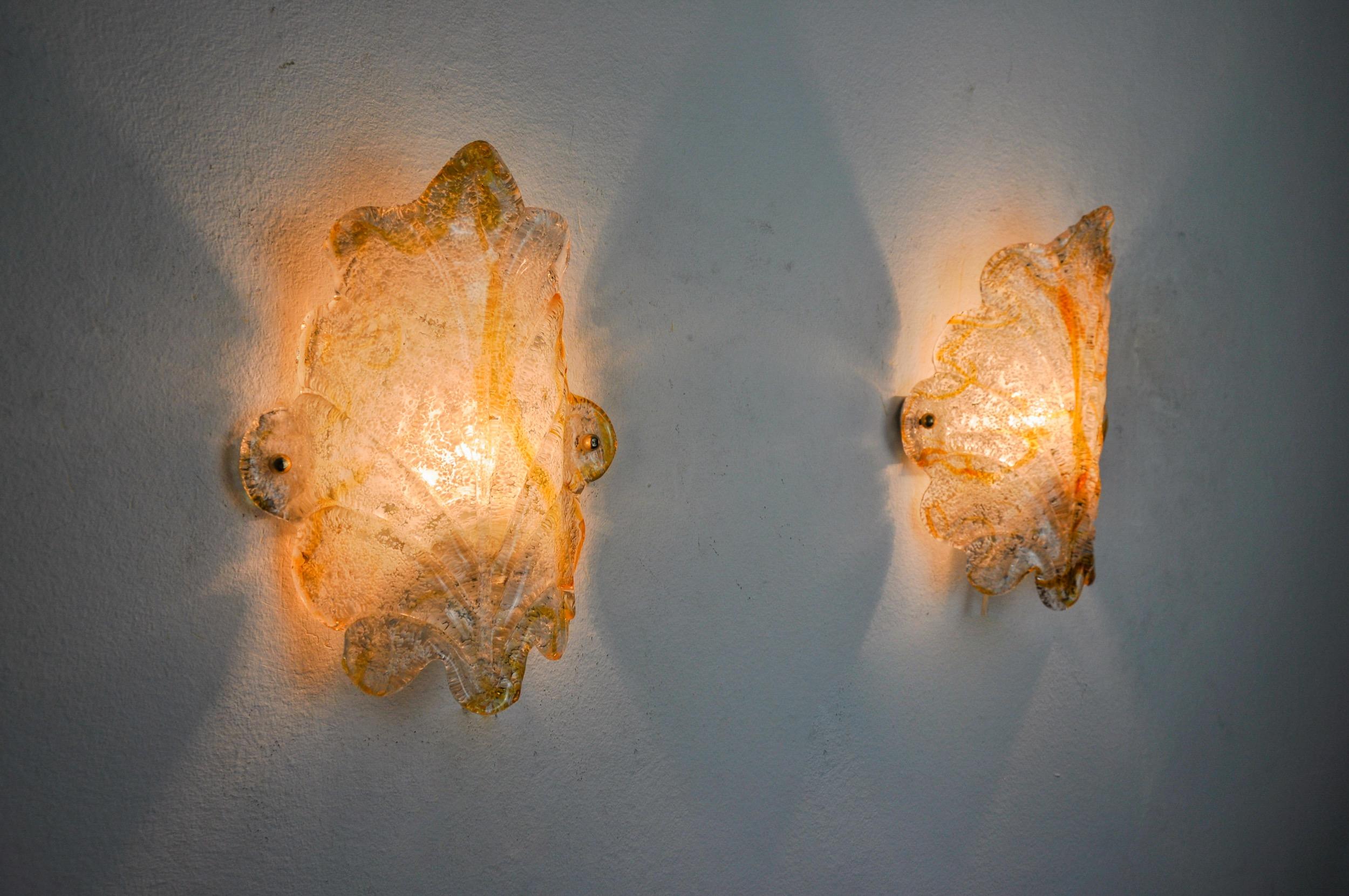 Late 20th Century Pair of Leaf sconces by Murano Mazzega in orange frosted glass Italy 1970 For Sale