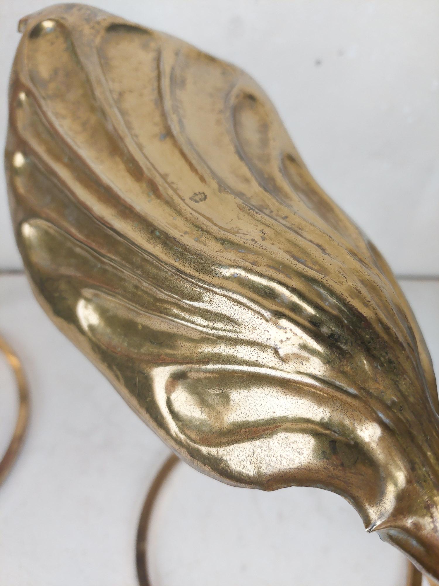 Pair of Leaf-Shaped Brass Table Lamps by Tommaso Barbi For Sale 11