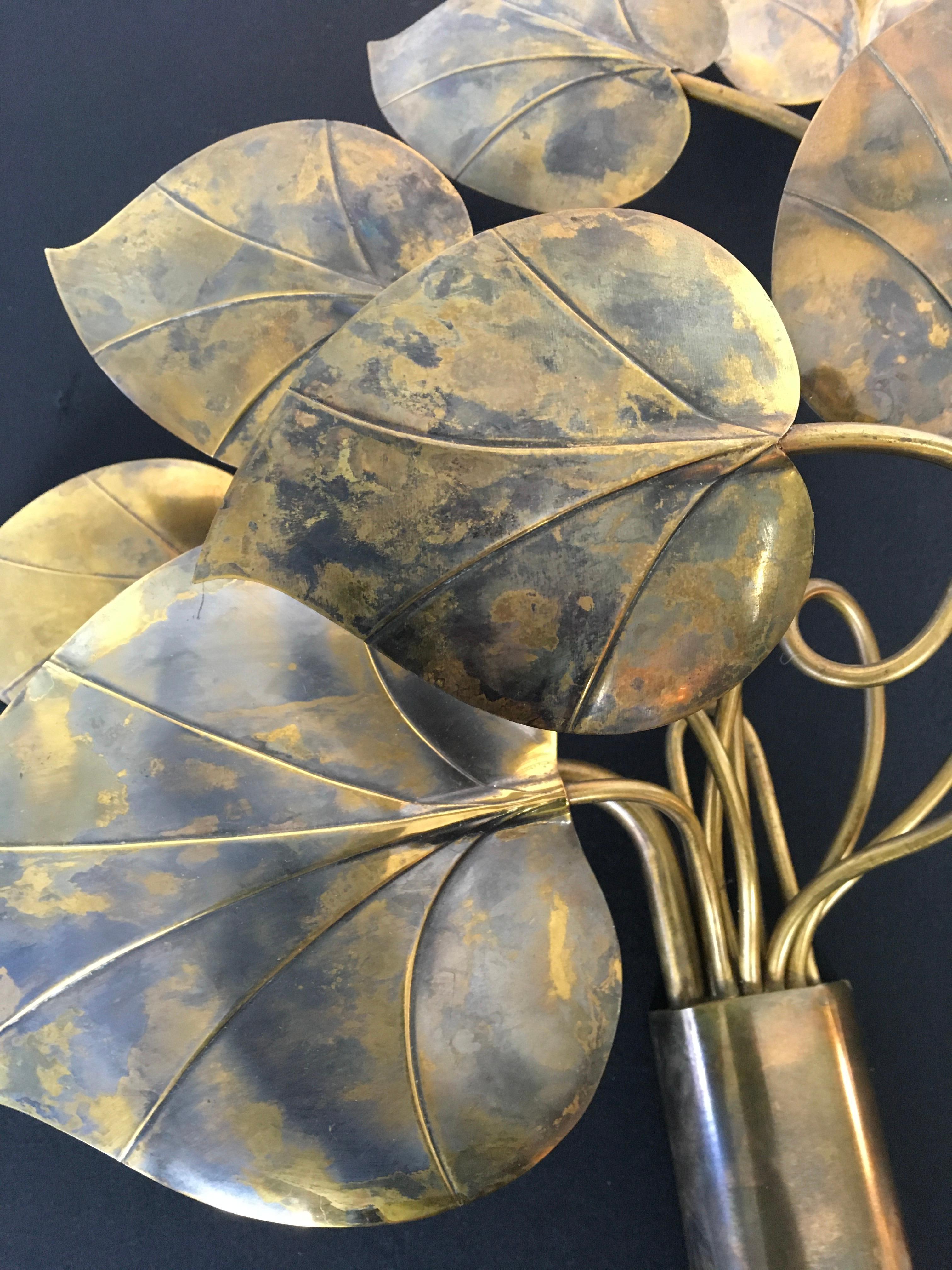 Pair of Leaf Wall Lights, 1970s In Good Condition In Antwerp, BE