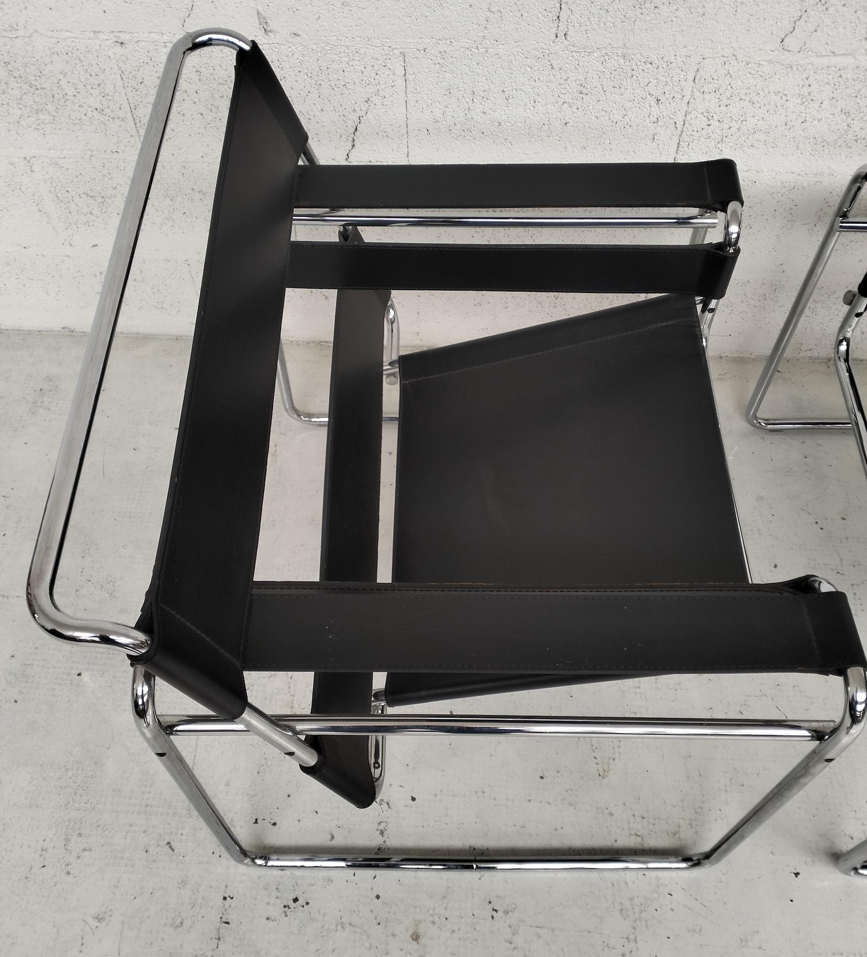 Pair of leather and metal Wassily armchairs by M. Breuer for Gavina  60's, 70's 3