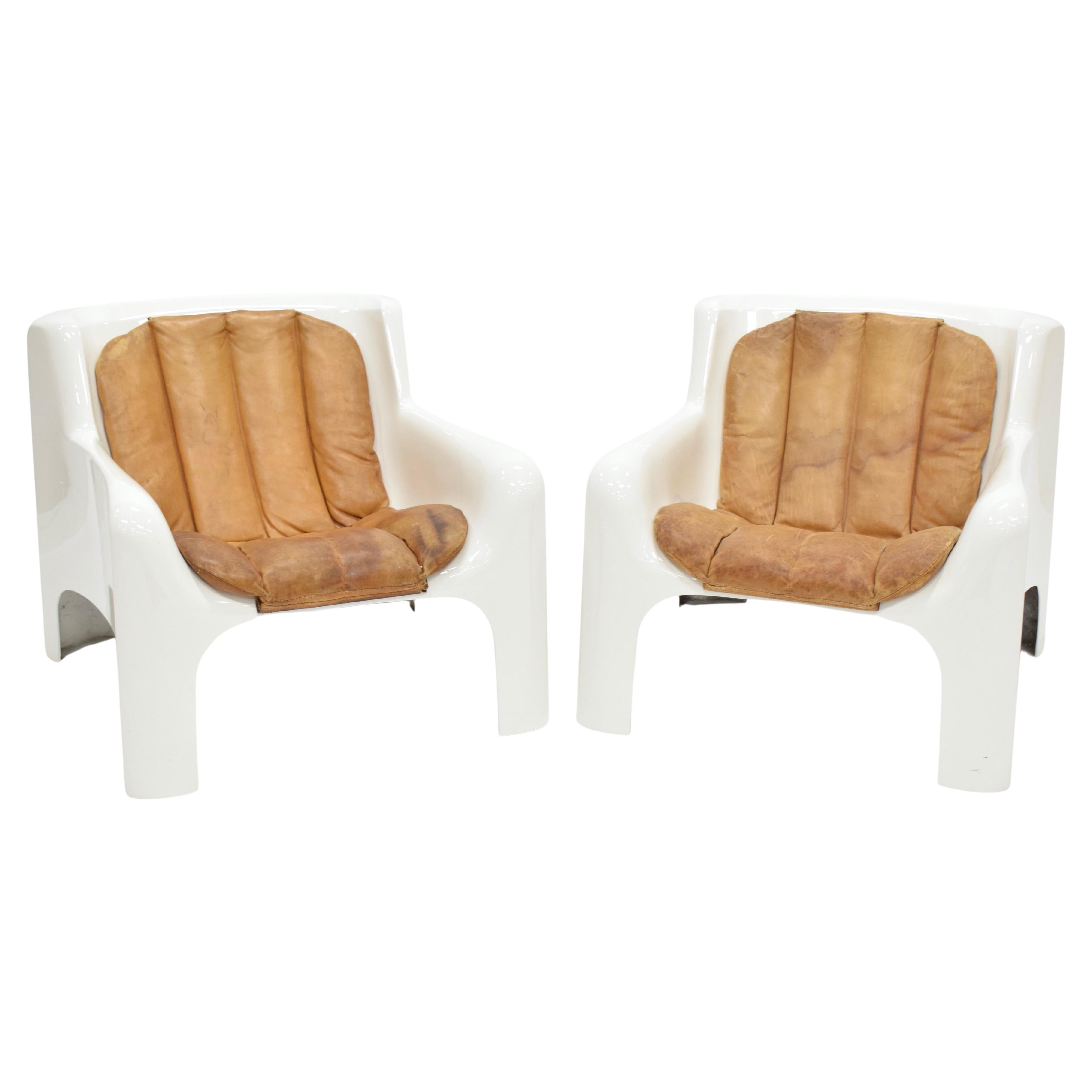 Pair of Leather and Molded Plastic Chairs, 1970s For Sale