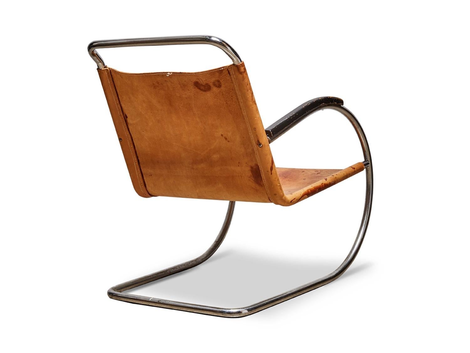 Mid-Century Modern Pair of Leather and Tubular Chrome Chairs by Bas Van Pelt