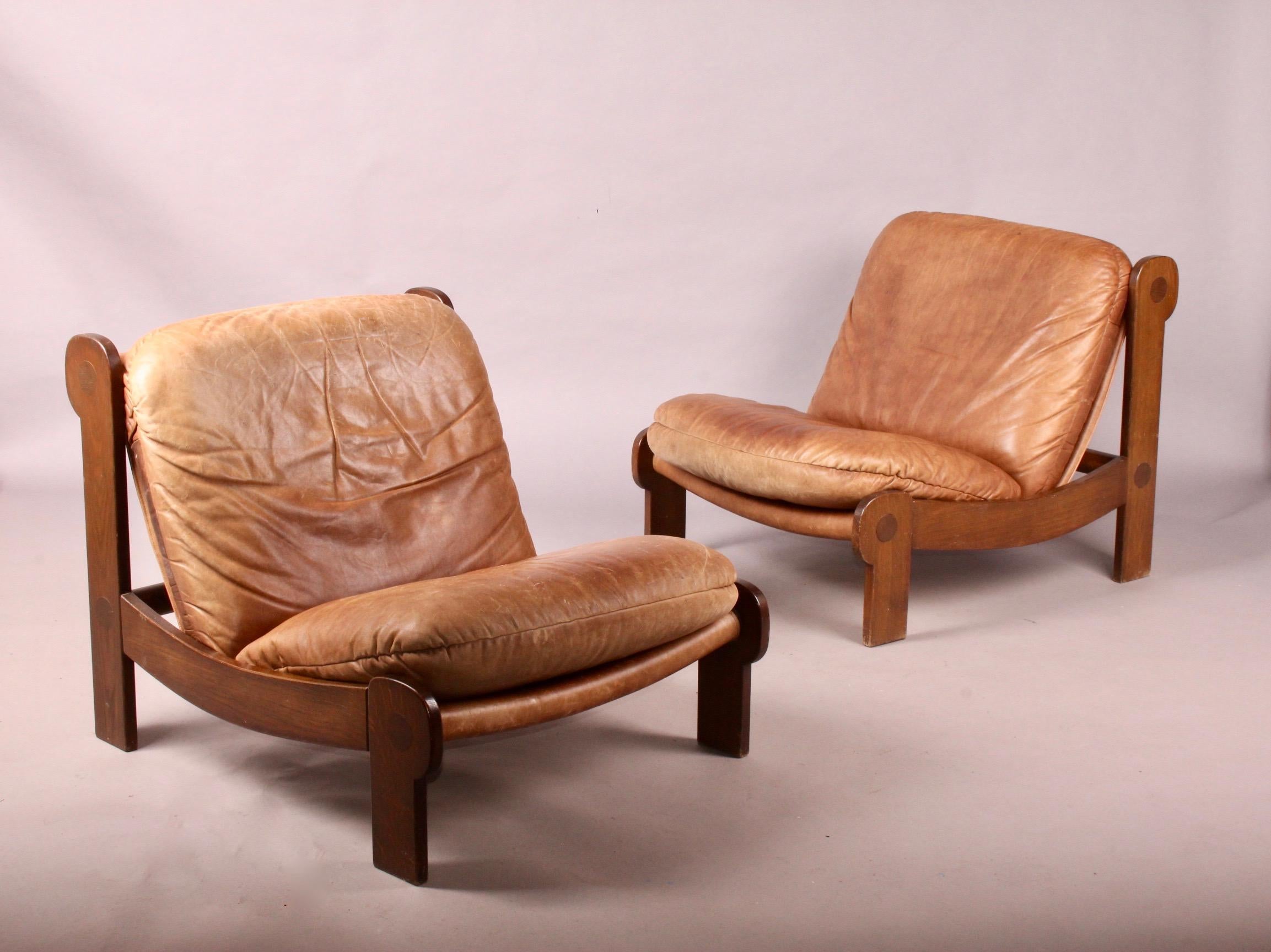 Pair of Leather and Wood Armchairs 5