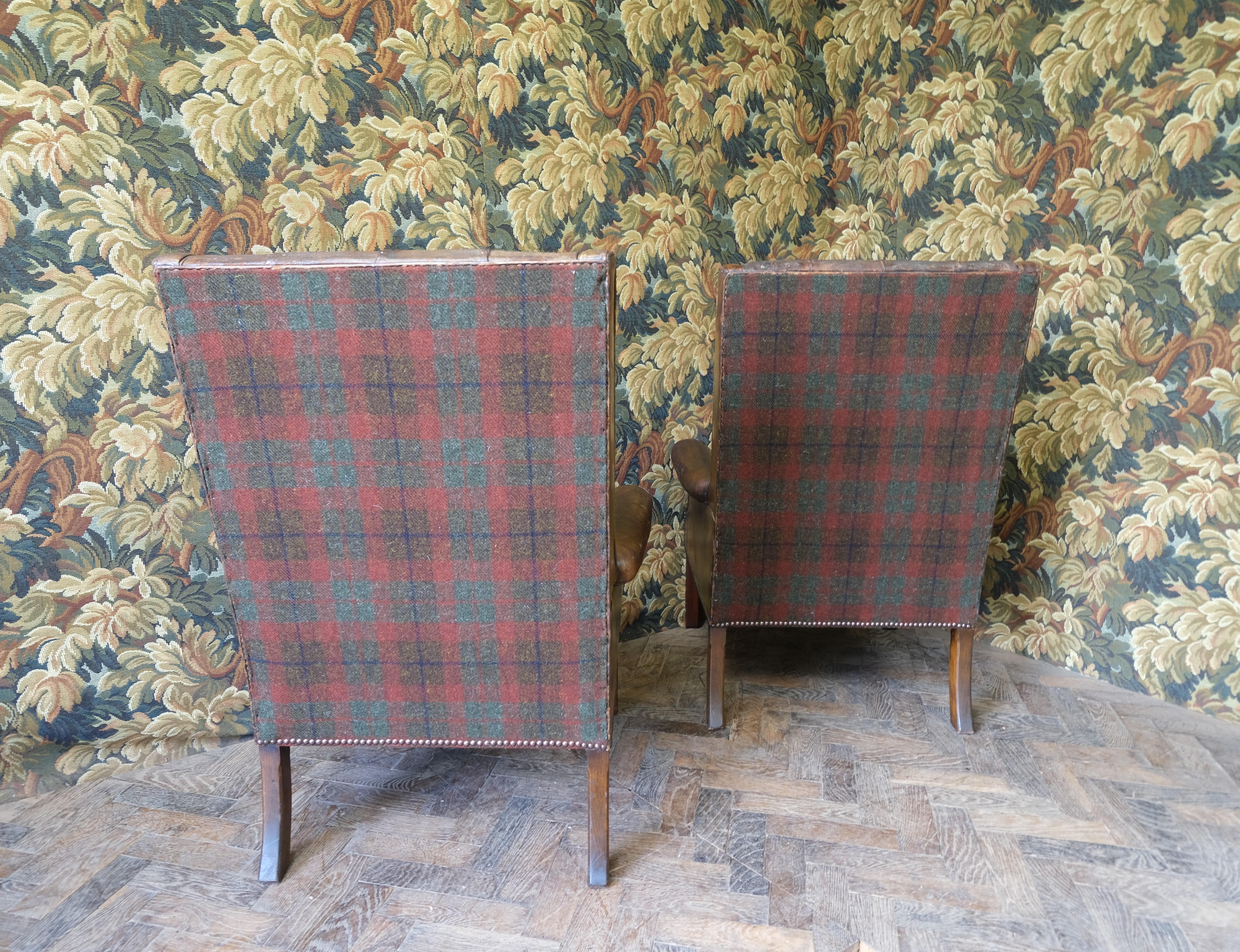 Chippendale Pair of leather and wool upholstered armchairs For Sale