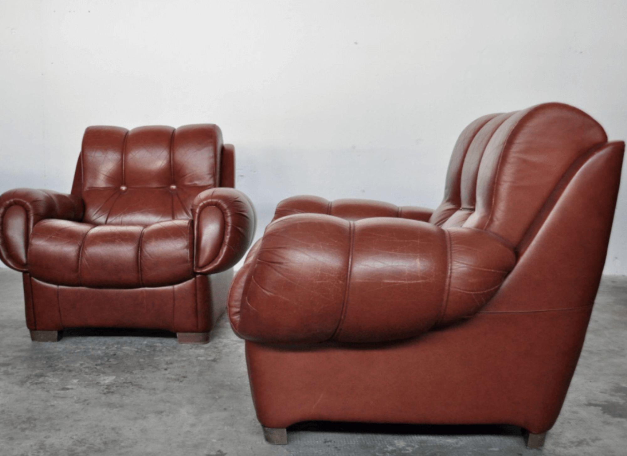 Italian Paire de fauteuils en cuir, 1970 en vente
