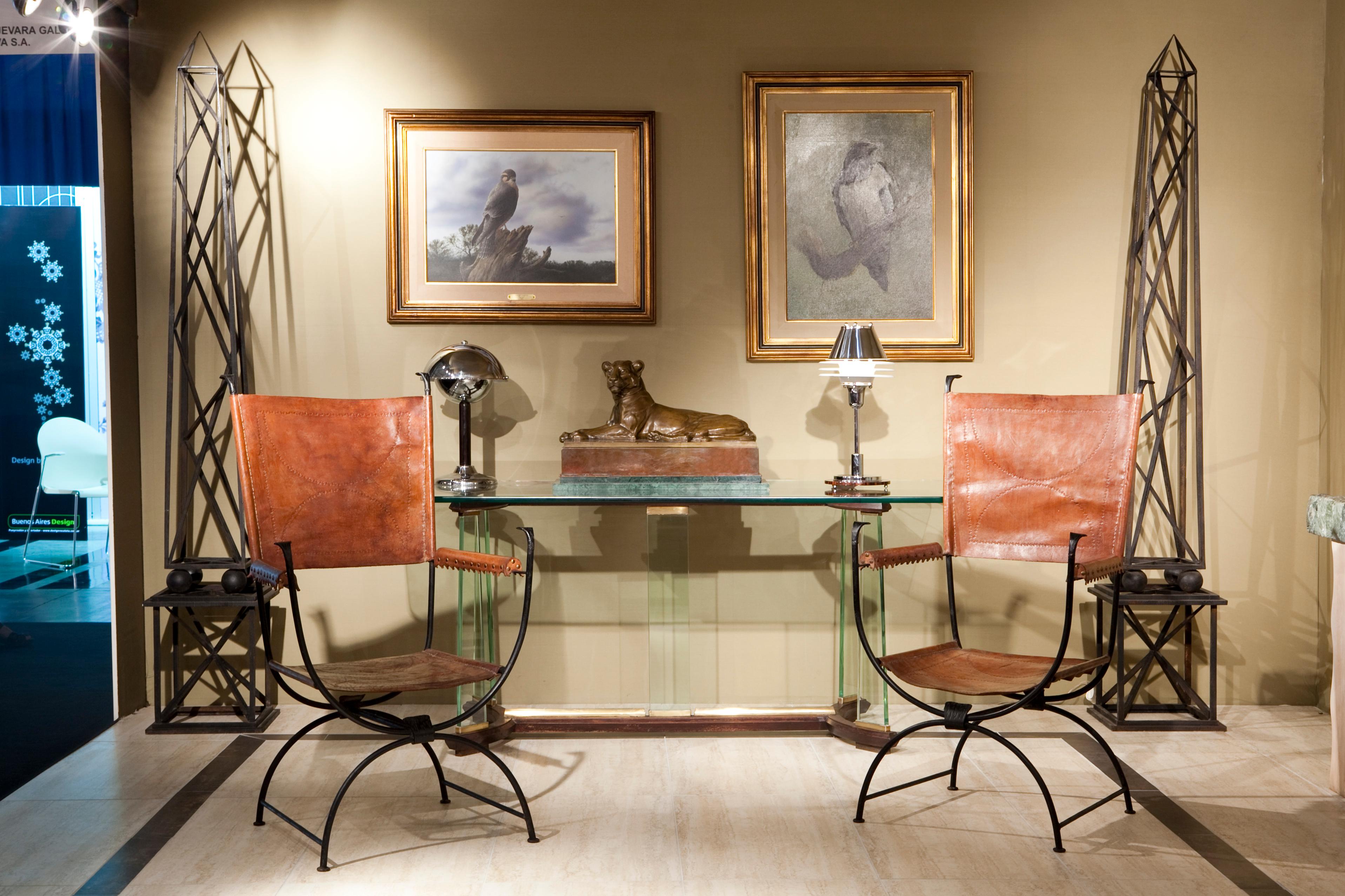 Pair of Armchairs in Leather and iron, 1935 In Good Condition For Sale In Ciudad Autónoma Buenos Aires, C