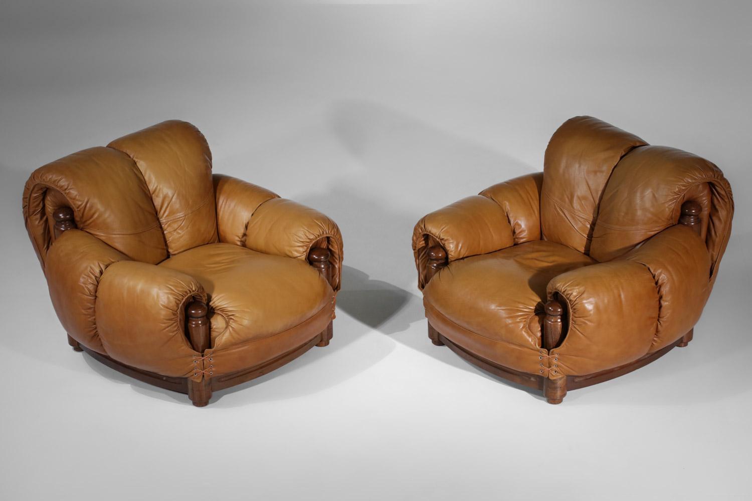 Italian Pair of leather armchairs cognac curved ball years 70 For Sale