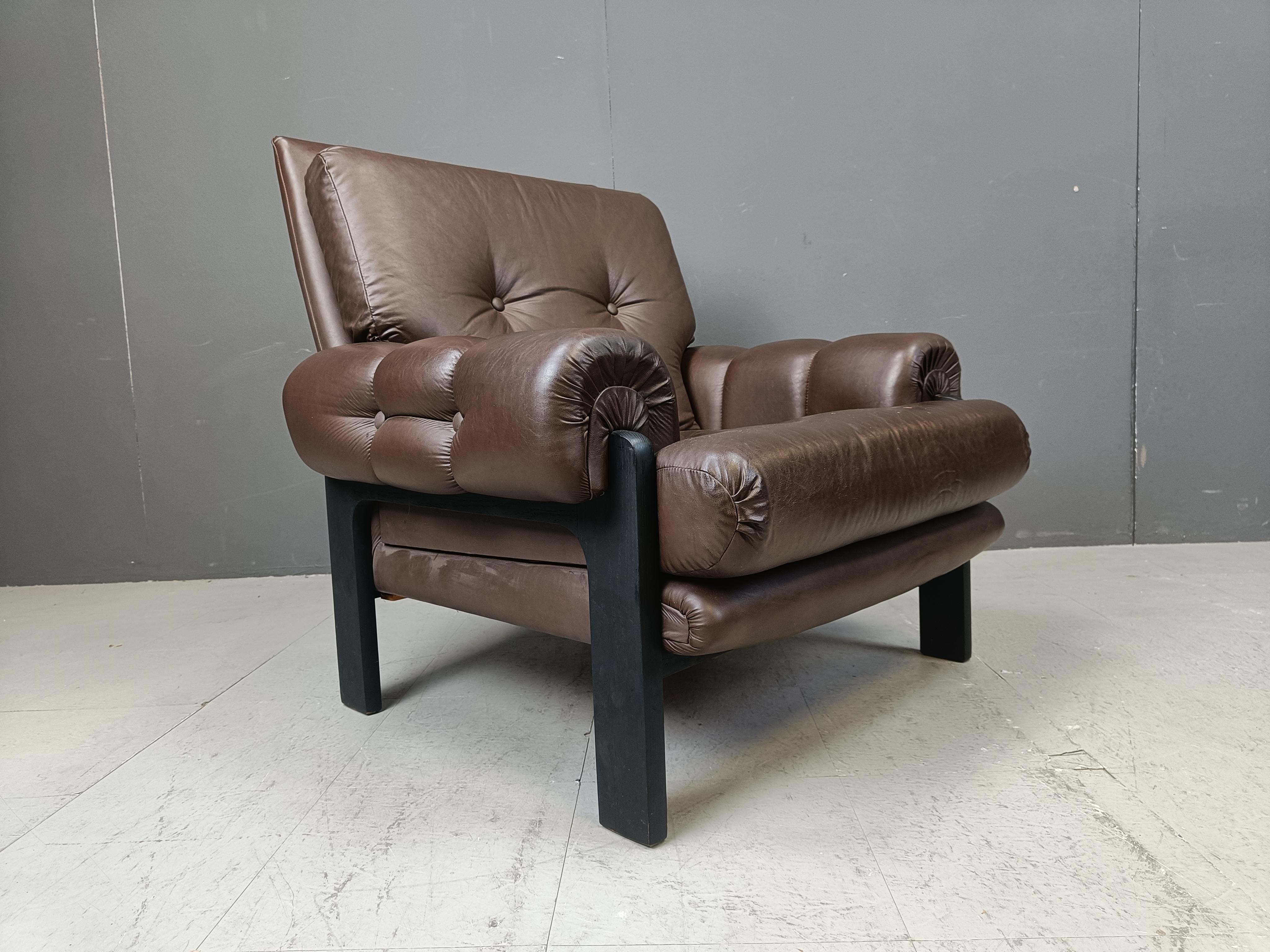 Coppia di poltrone in pelle realizzate in Danimarca, anni '60 in vendita 3