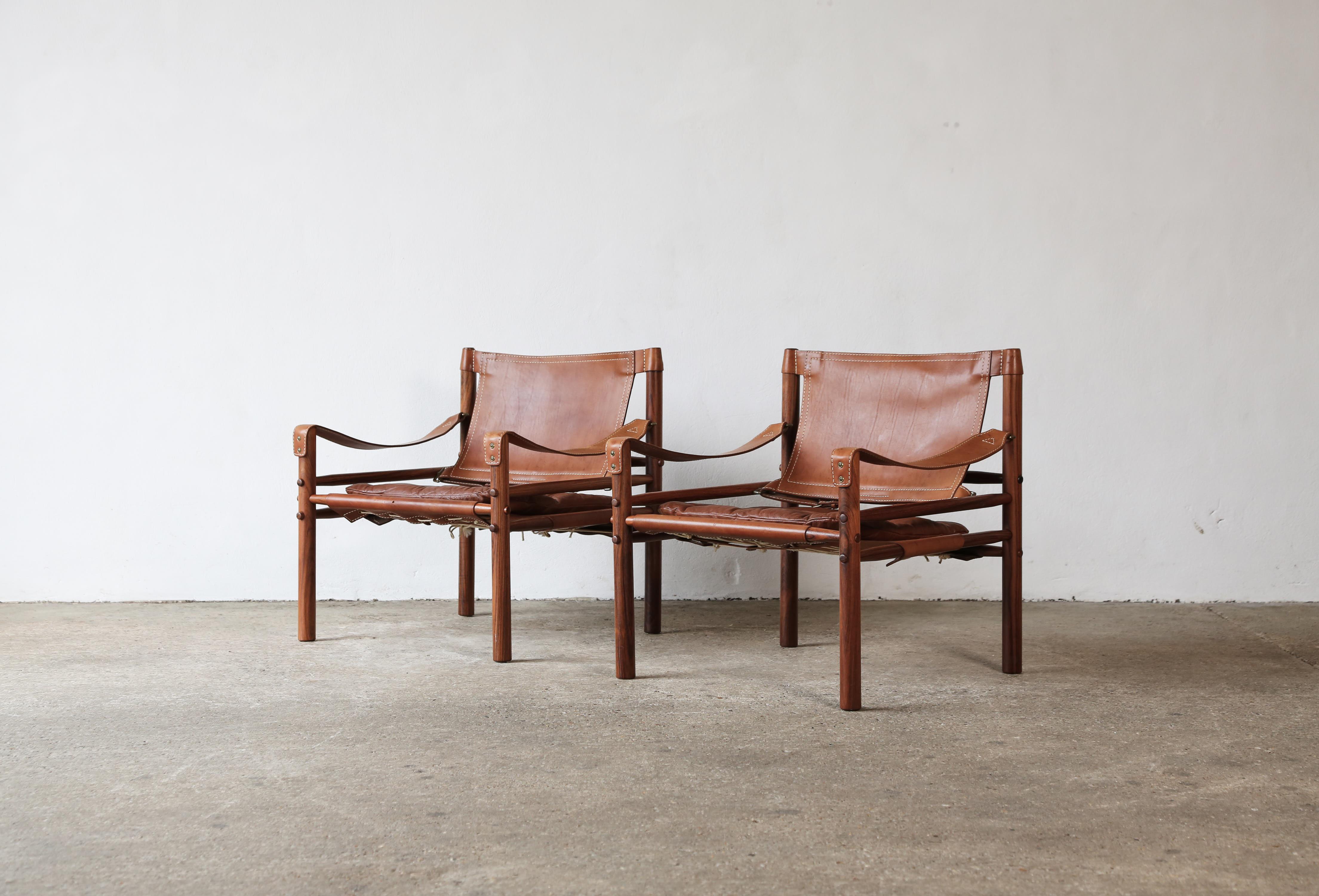 Pair of Leather Arne Norell Safari 'Sirocco' Chairs, Sweden, 1970s In Good Condition In London, GB