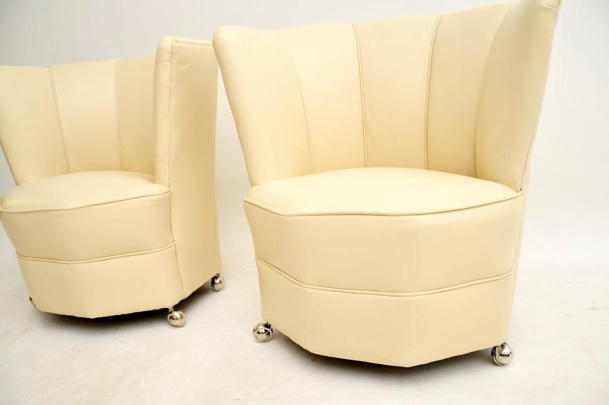 Early 20th Century Pair of Leather Art Deco Armchairs For Sale