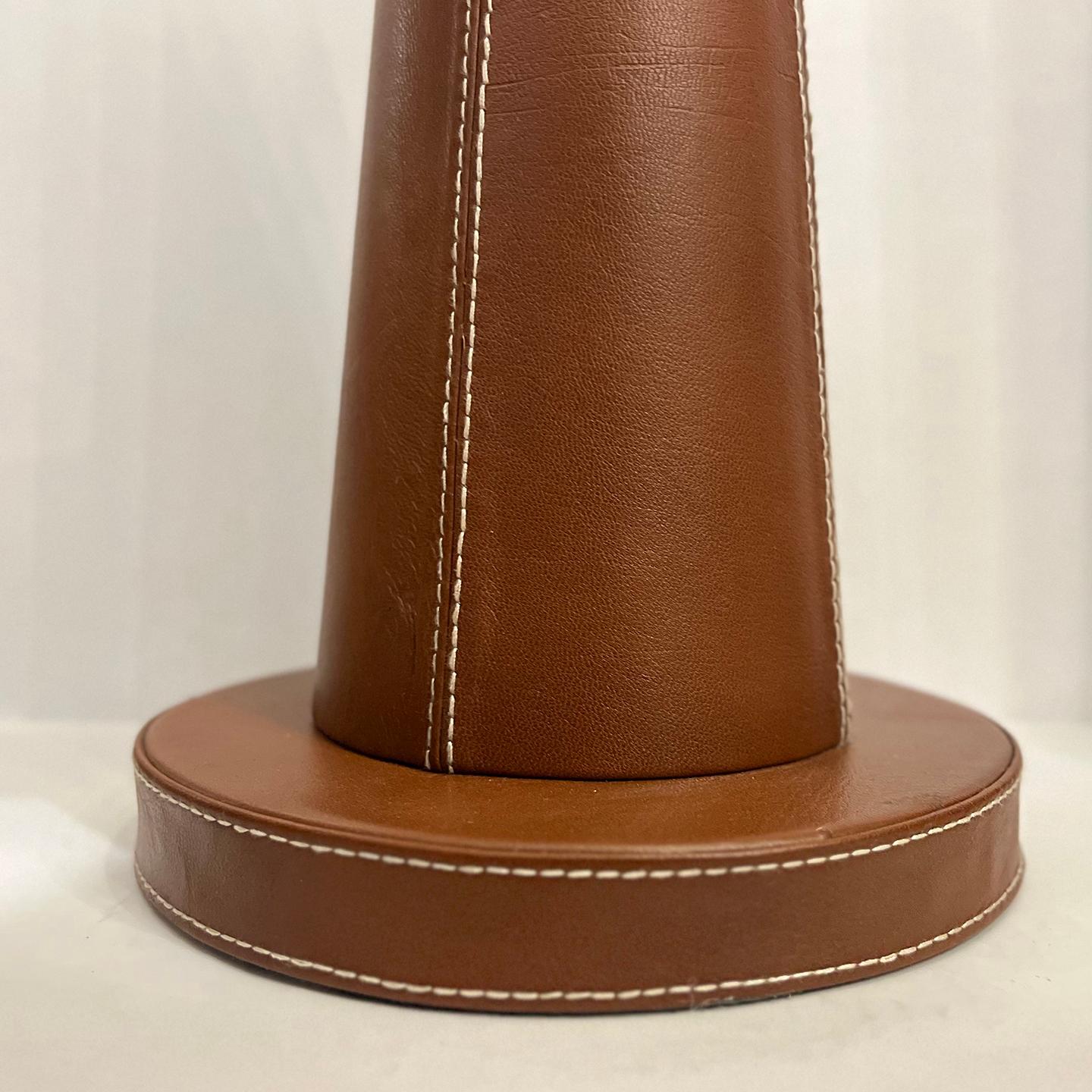Pair of Leather Bound Table Lamps In Good Condition For Sale In New York, NY