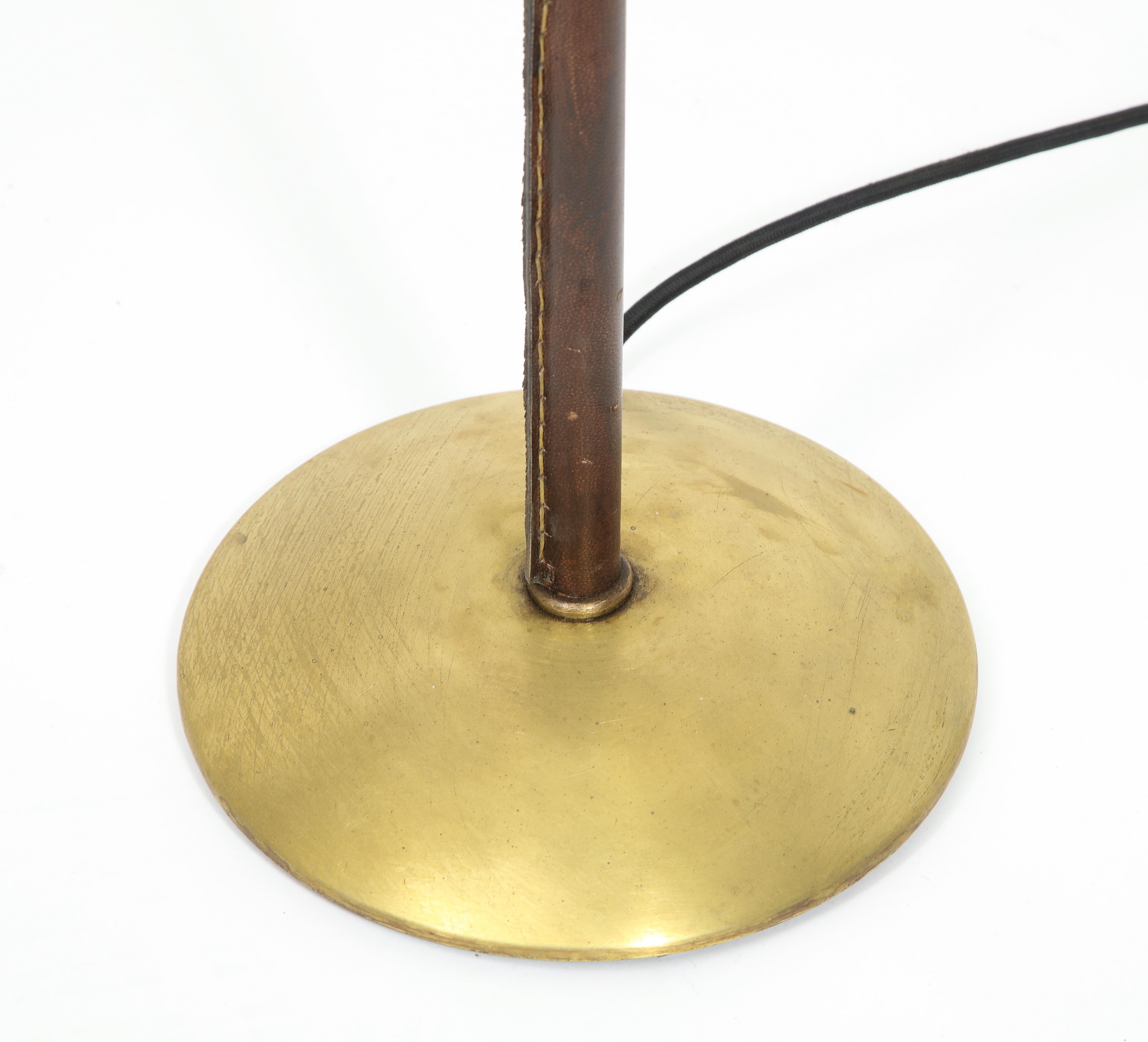Pair of Leather and Brass Adjustable Floor Lamps by Jacques Adnet, France, 1950s For Sale 1