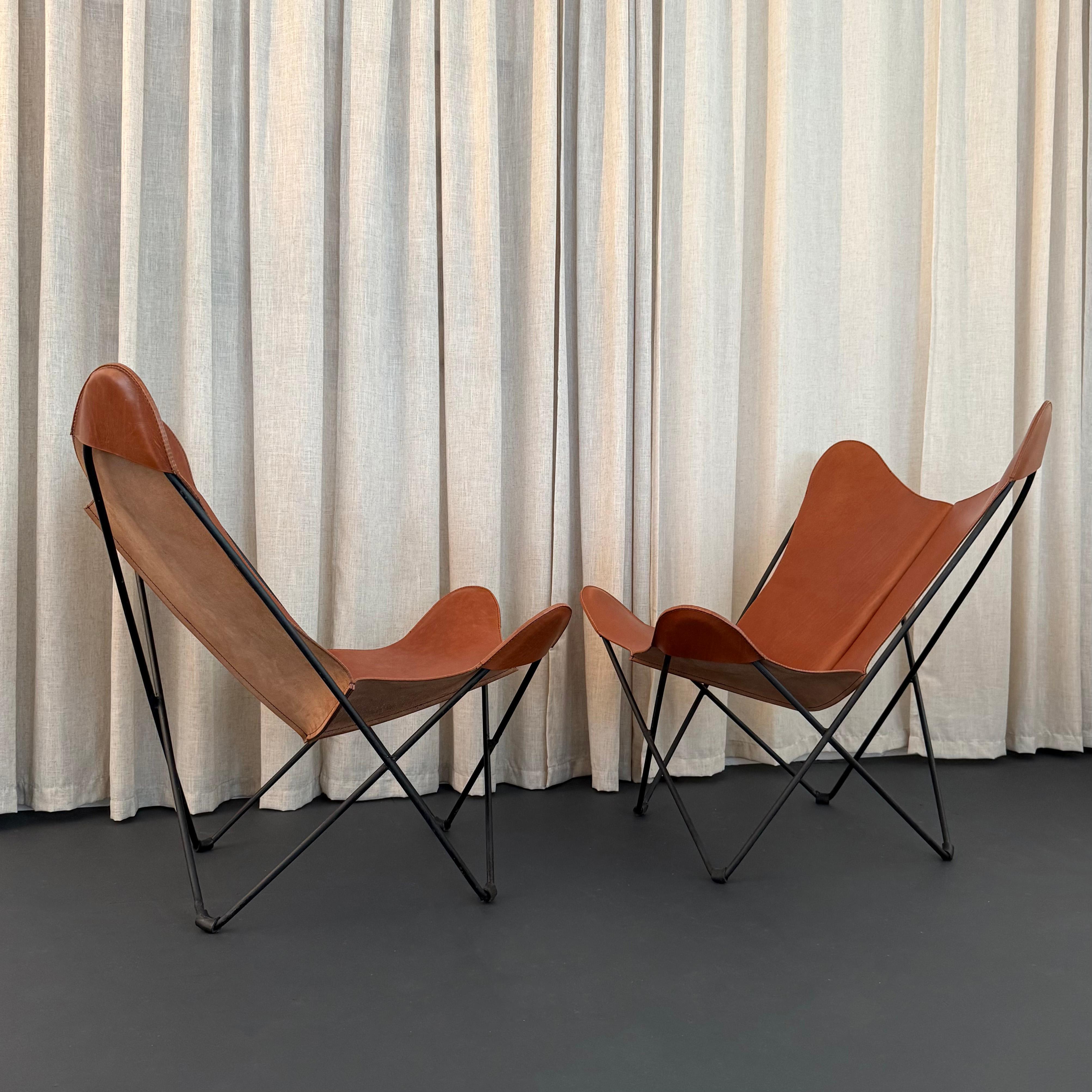 Paar Schmetterlingsstühle aus Leder von Jorge Ferrari-Hardoy für Knoll im Zustand „Gut“ im Angebot in Brooklyn, NY