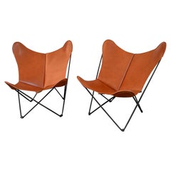 Pair Of Leather Butterfly Chairs By Jorge Ferrari-Hardoy For Knoll