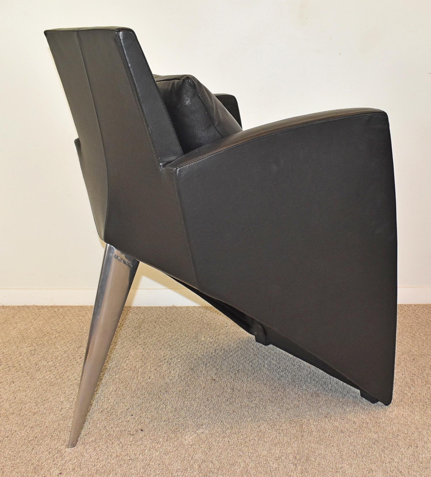 Pair of Leather Chairs by Philippe Starck for Aleph In Good Condition For Sale In Toledo, OH