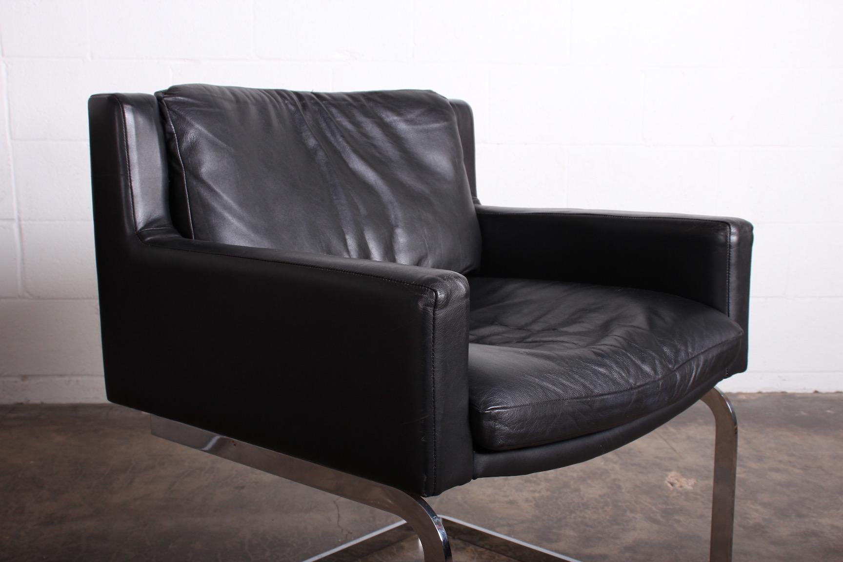 Pair of Leather Chairs by Robert Haussmann for Stendig 7