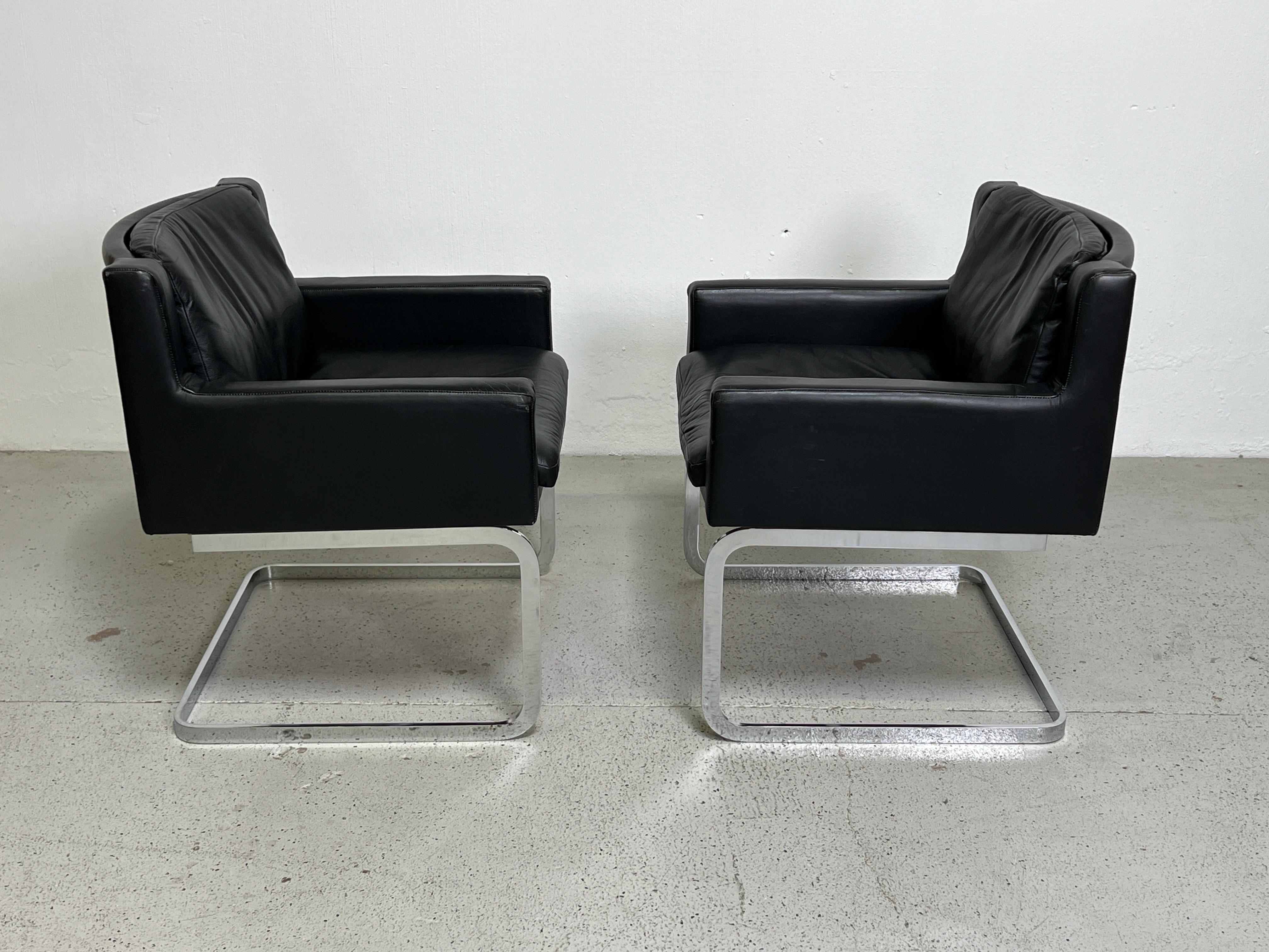 Pair of Leather Chairs by Robert Haussmann for Stendig For Sale 4